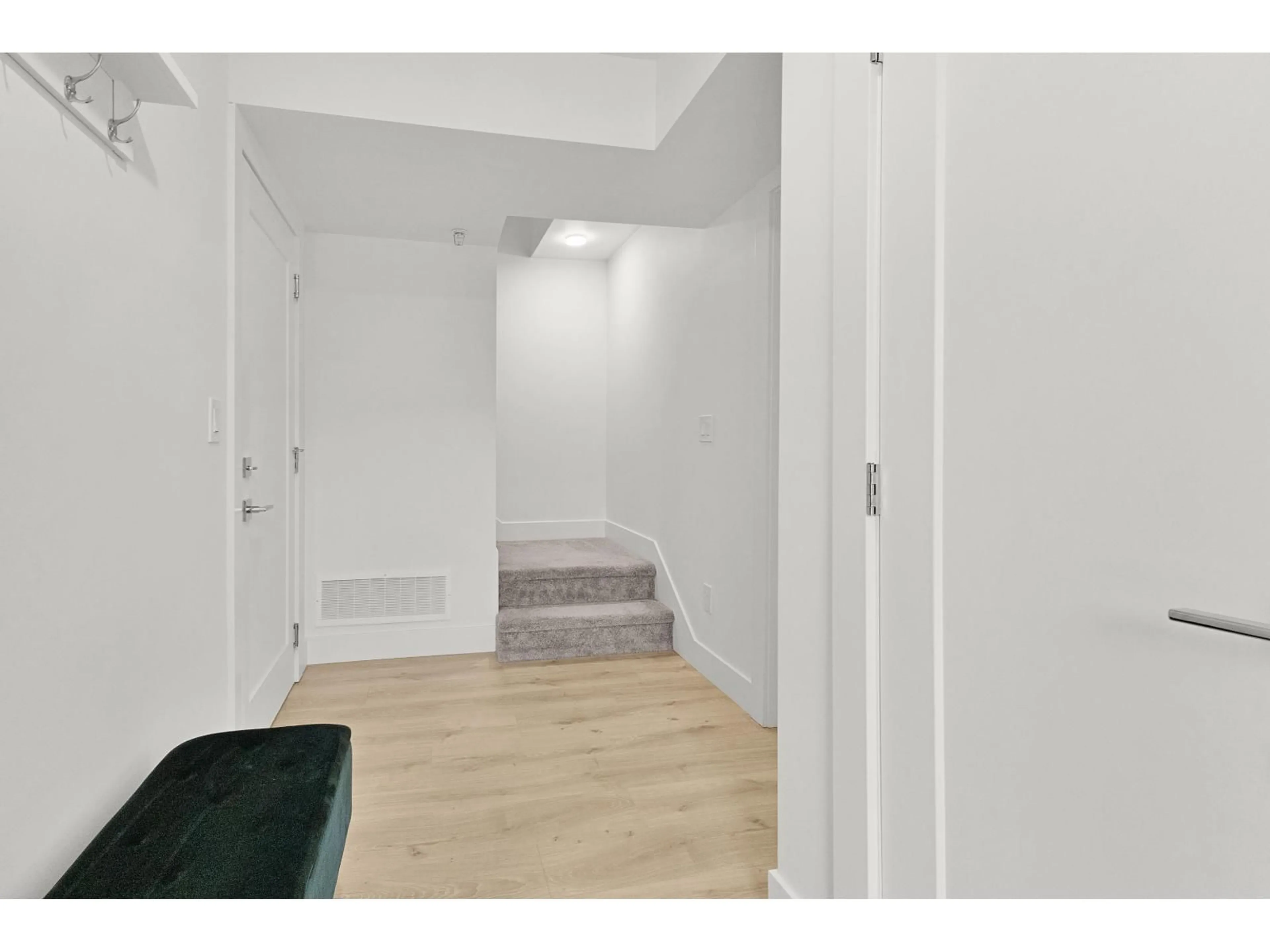 Unknown for 1 - 20680 76B AVENUE, Langley British Columbia V2Y4L2