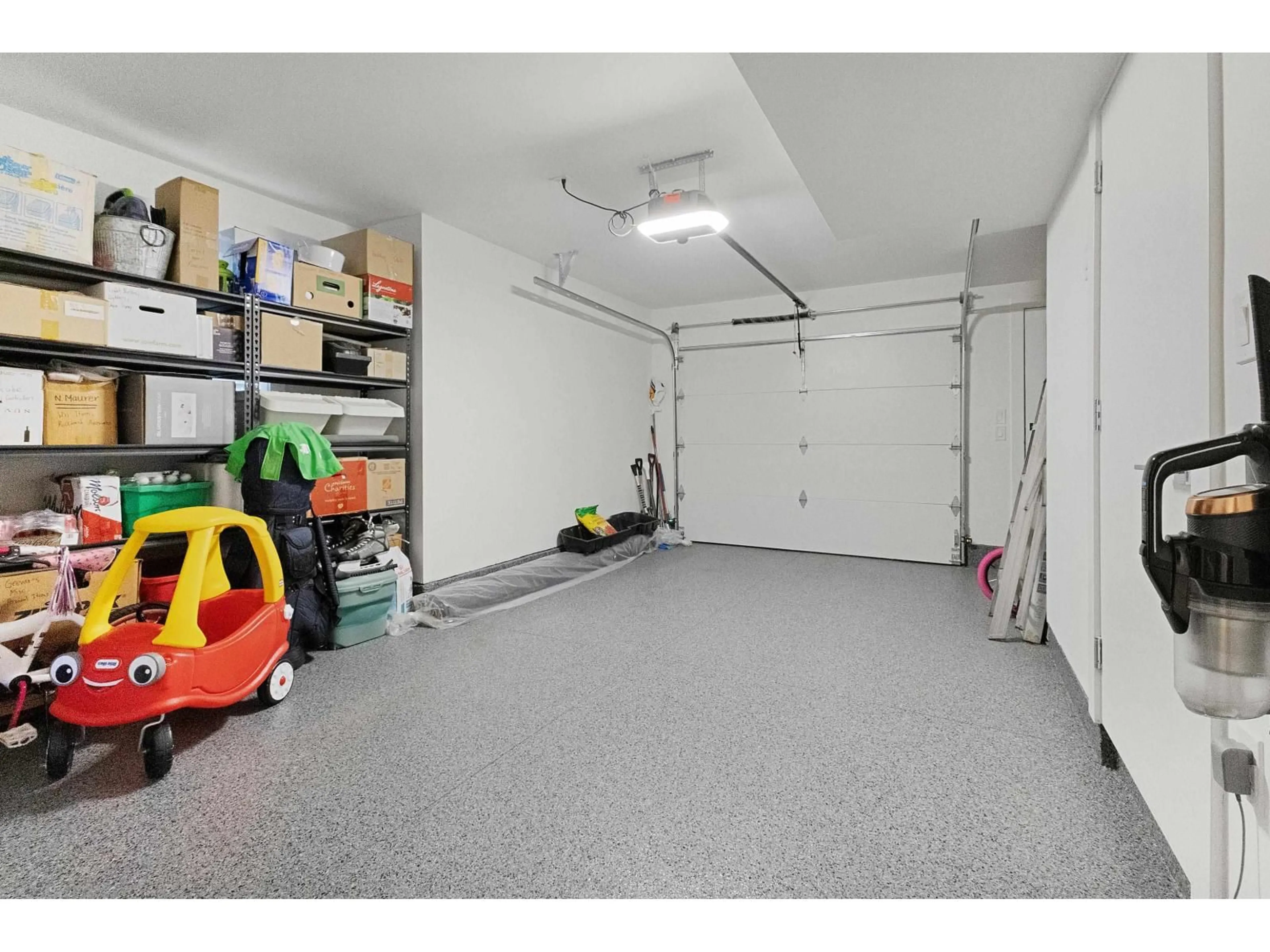 Unknown for 1 - 20680 76B AVENUE, Langley British Columbia V2Y4L2