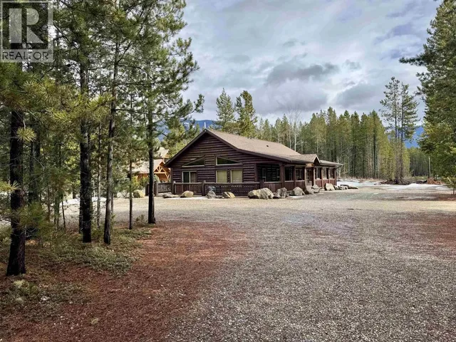 1959 CRANBERRY PLACE, Valemount 3
