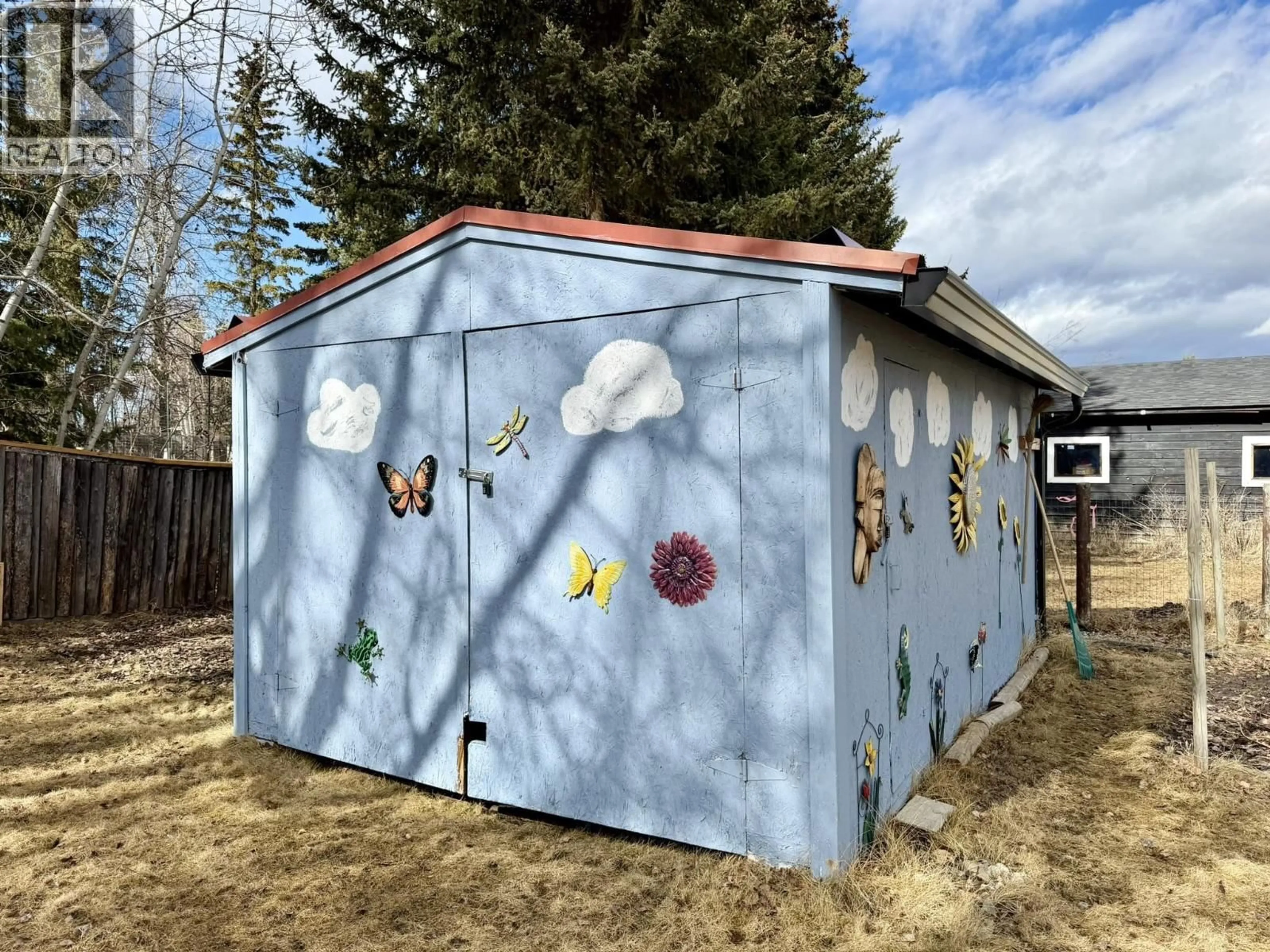 Shed for 393 BIRCH PLACE, 100 Mile House British Columbia V0K2E0