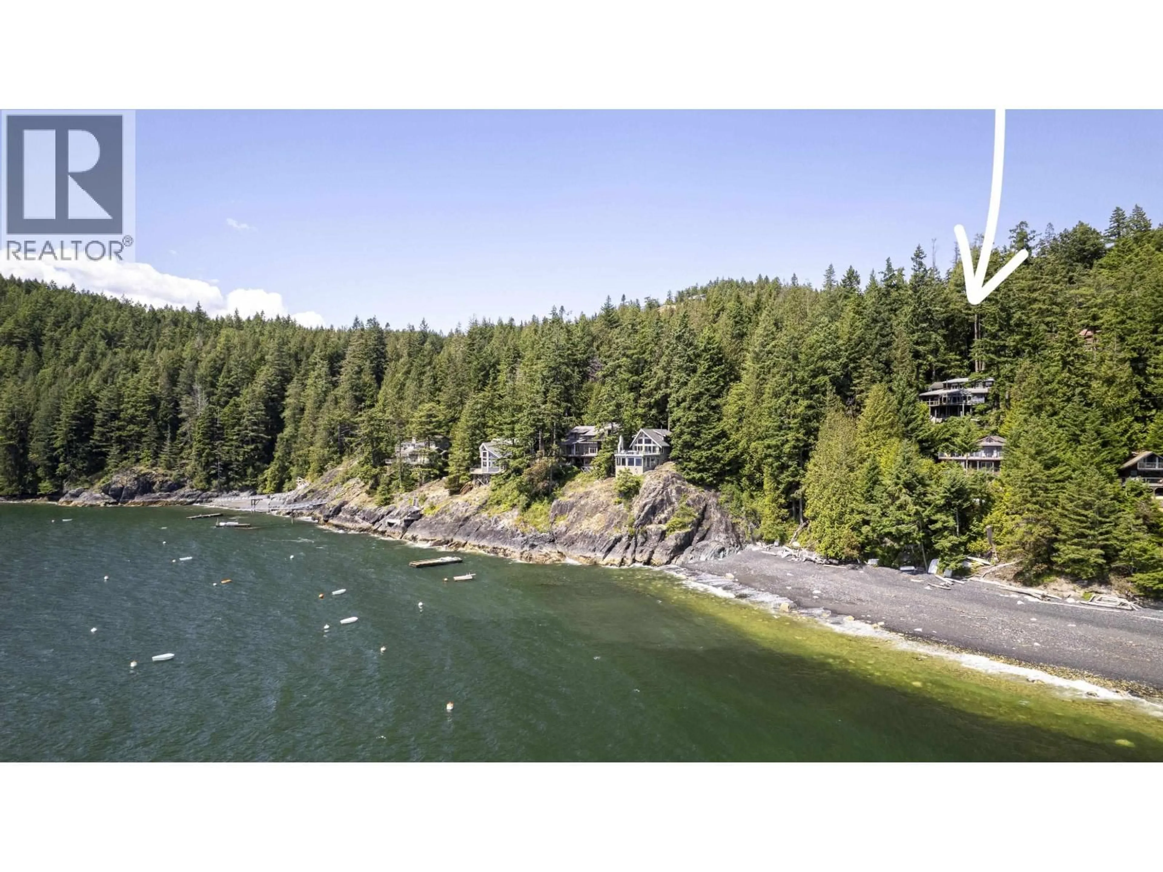 A pic from outside/outdoor area/front of a property/back of a property/a pic from drone, water/lake/river/ocean view for 304 ESPLANADE ROAD, Keats Island British Columbia V0N1V0