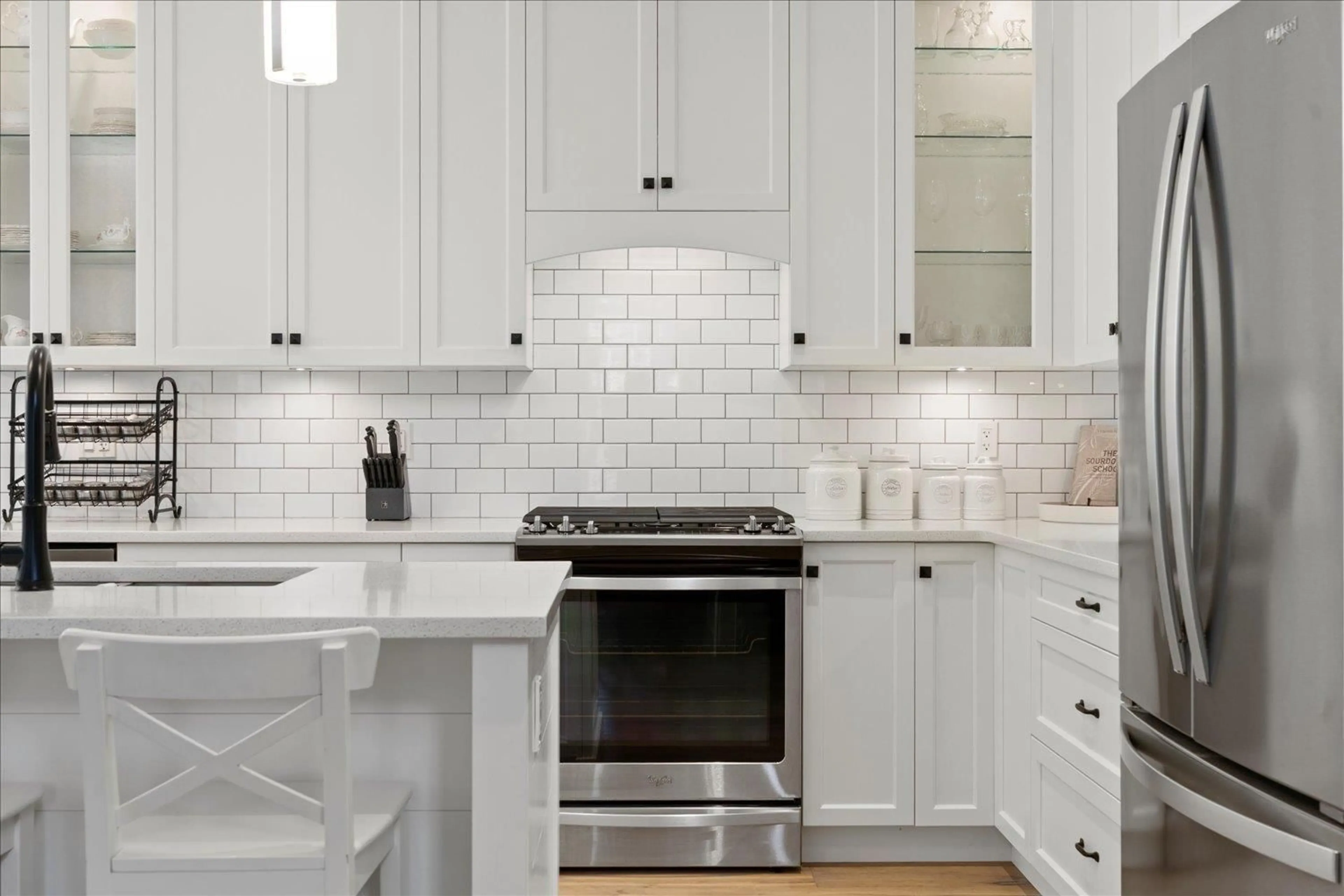 Contemporary kitchen, ceramic/tile floor for 43414 CREEKSIDE CIRCLE, Lindell Beach British Columbia V2R0Z4