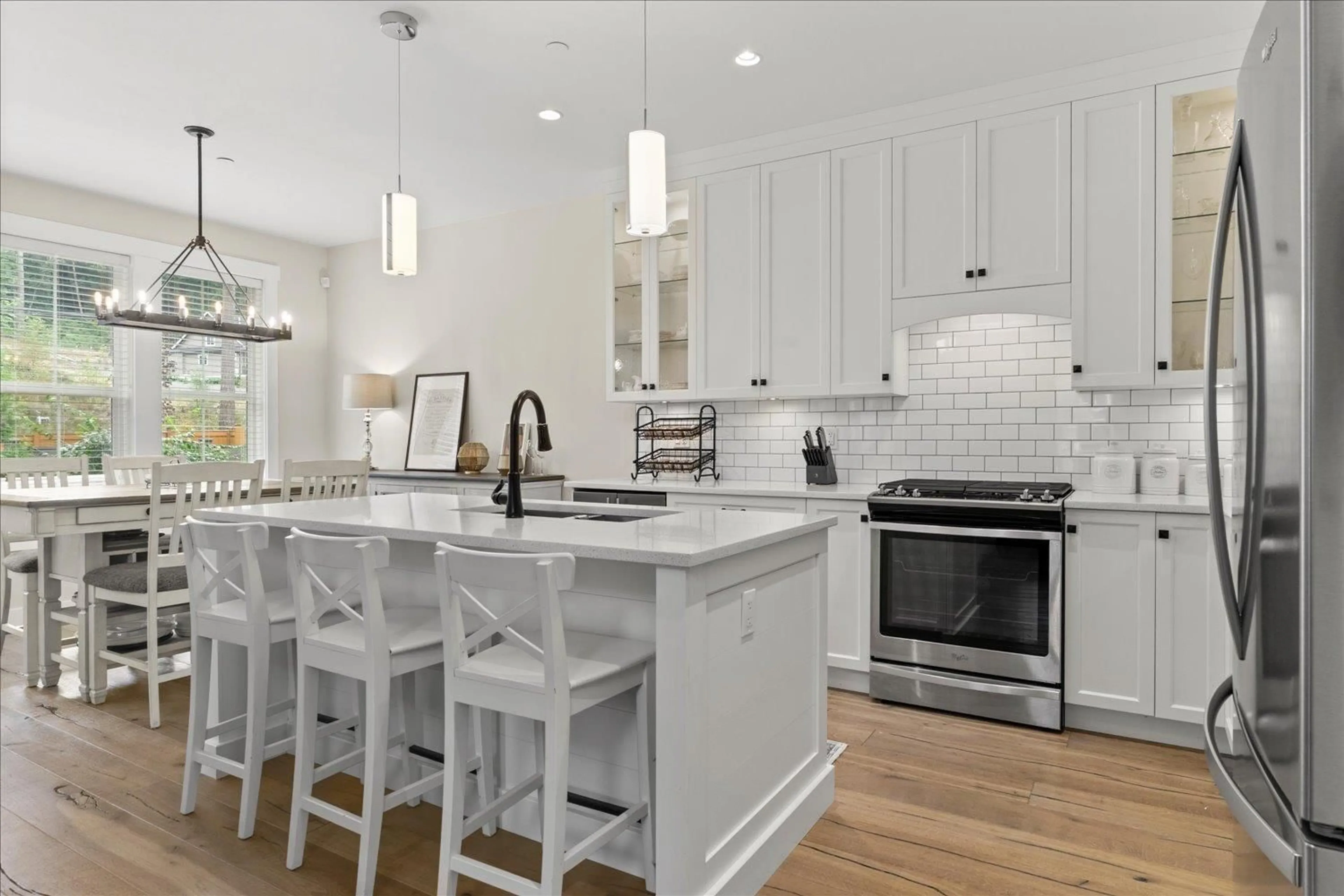 Open concept kitchen, ceramic/tile floor for 43414 CREEKSIDE CIRCLE, Lindell Beach British Columbia V2R0Z4