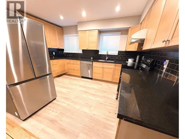 4882 MOSS STREET, Vancouver 5