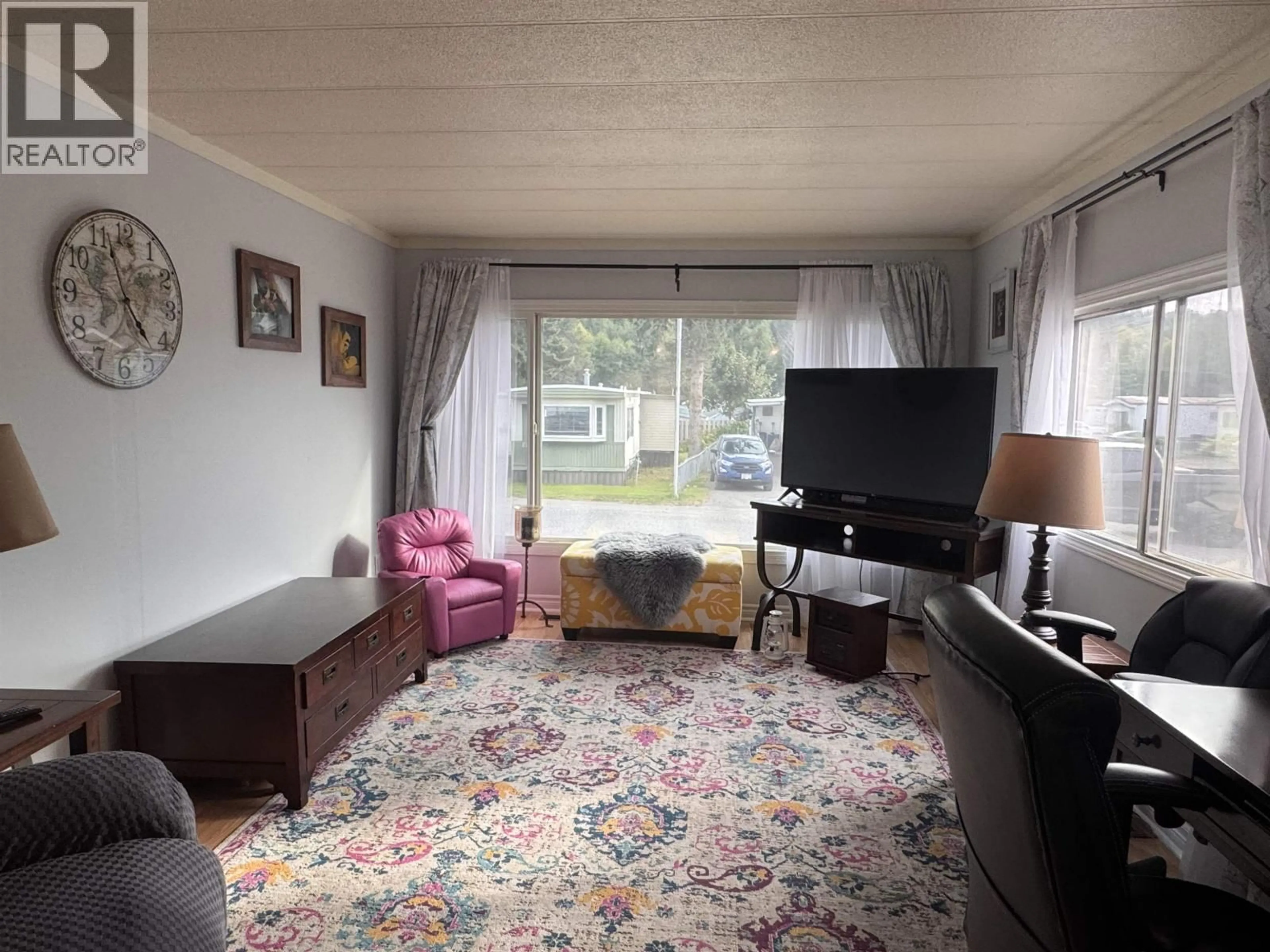 A pic of a room for 1 - 3889 MULLER AVENUE, Thornhill British Columbia V8G4L2