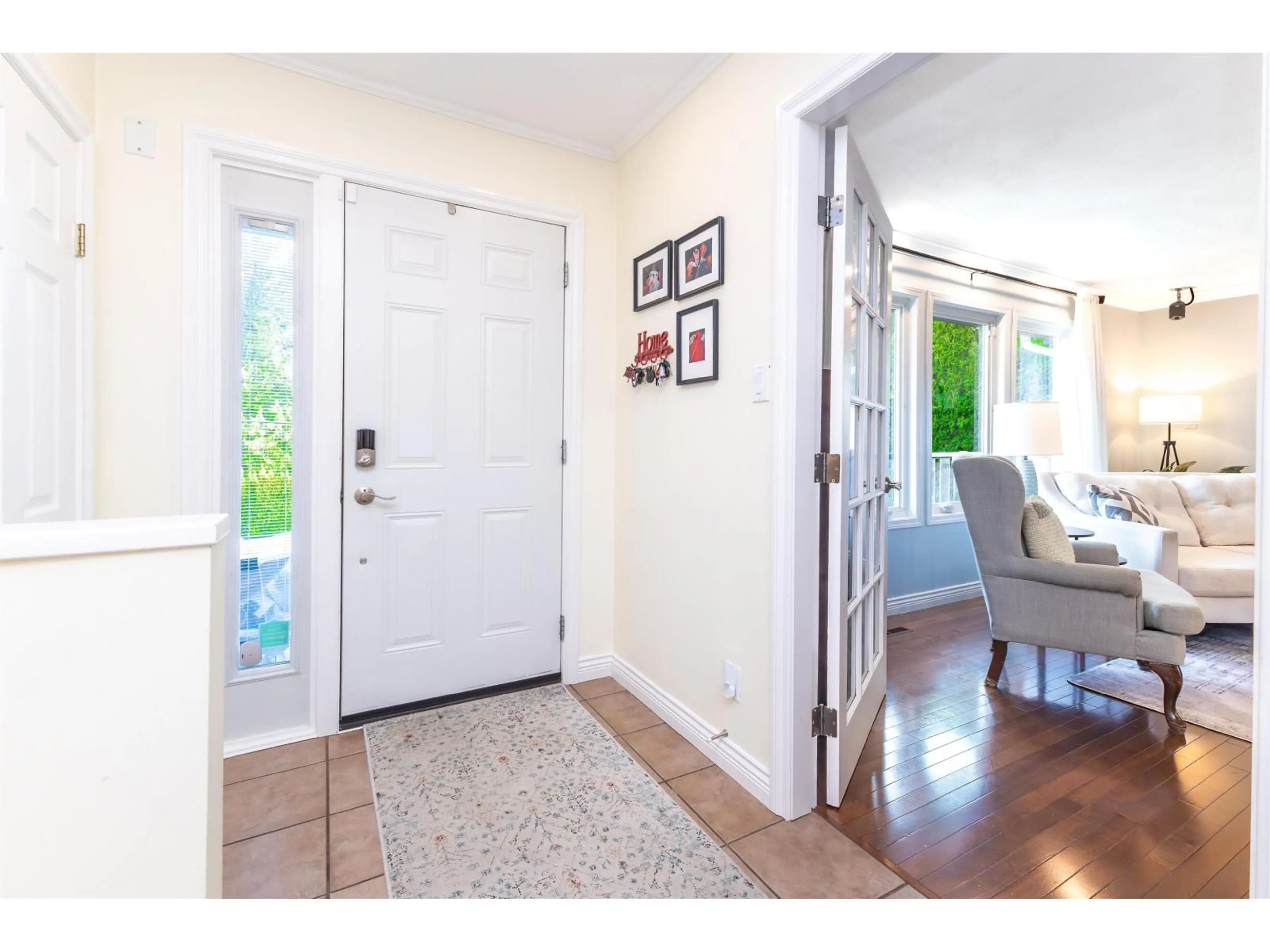 Indoor entryway for 20290 GRADE CRESCENT, Langley British Columbia V3A4J6