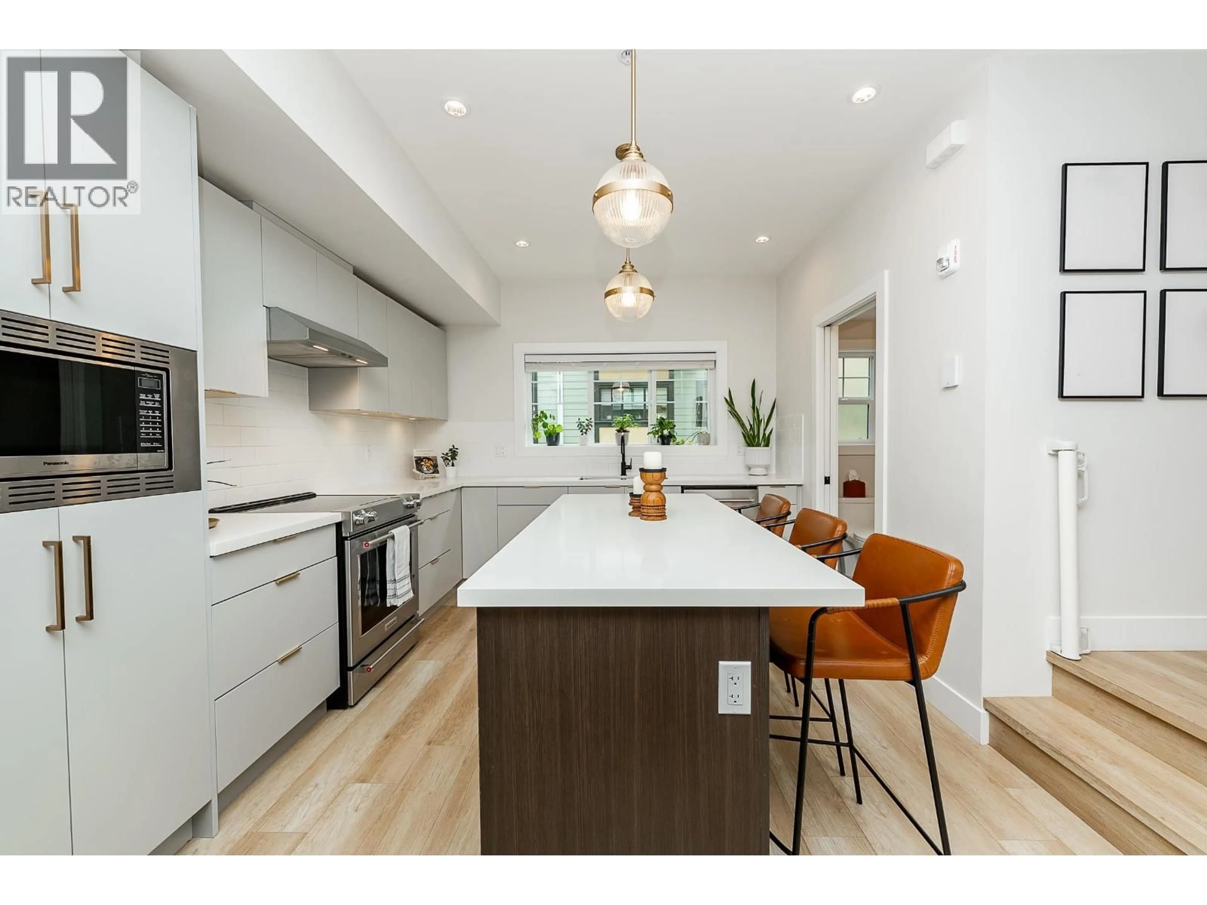 Open concept kitchen, unknown for 202 - 80 ELGIN STREET, Port Moody British Columbia V3H0M6