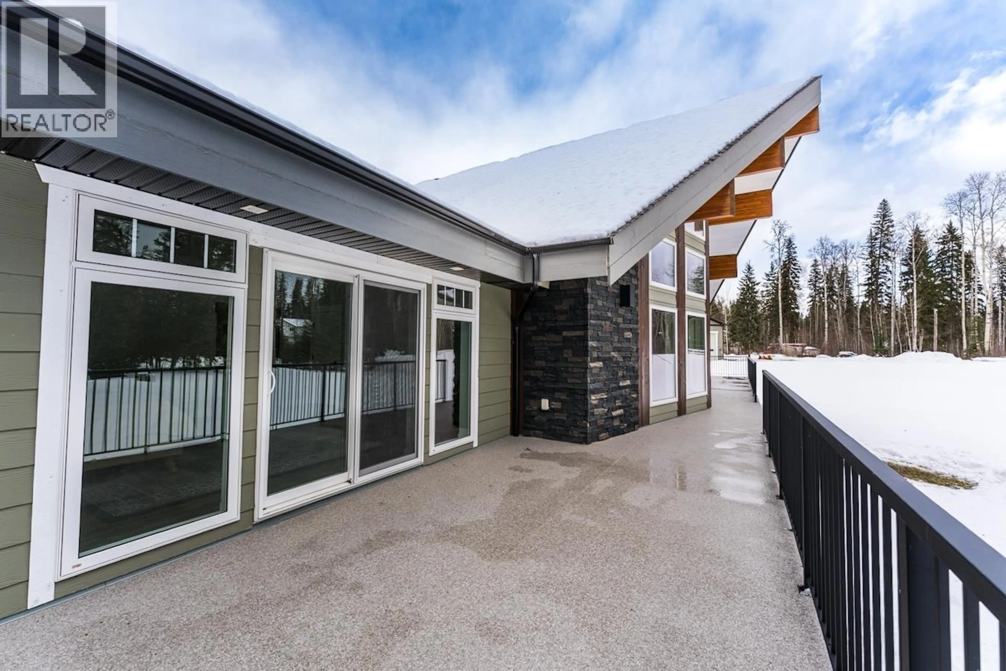 Patio, unknown for 4270 VISTA ROAD, Prince George British Columbia V2K5S2