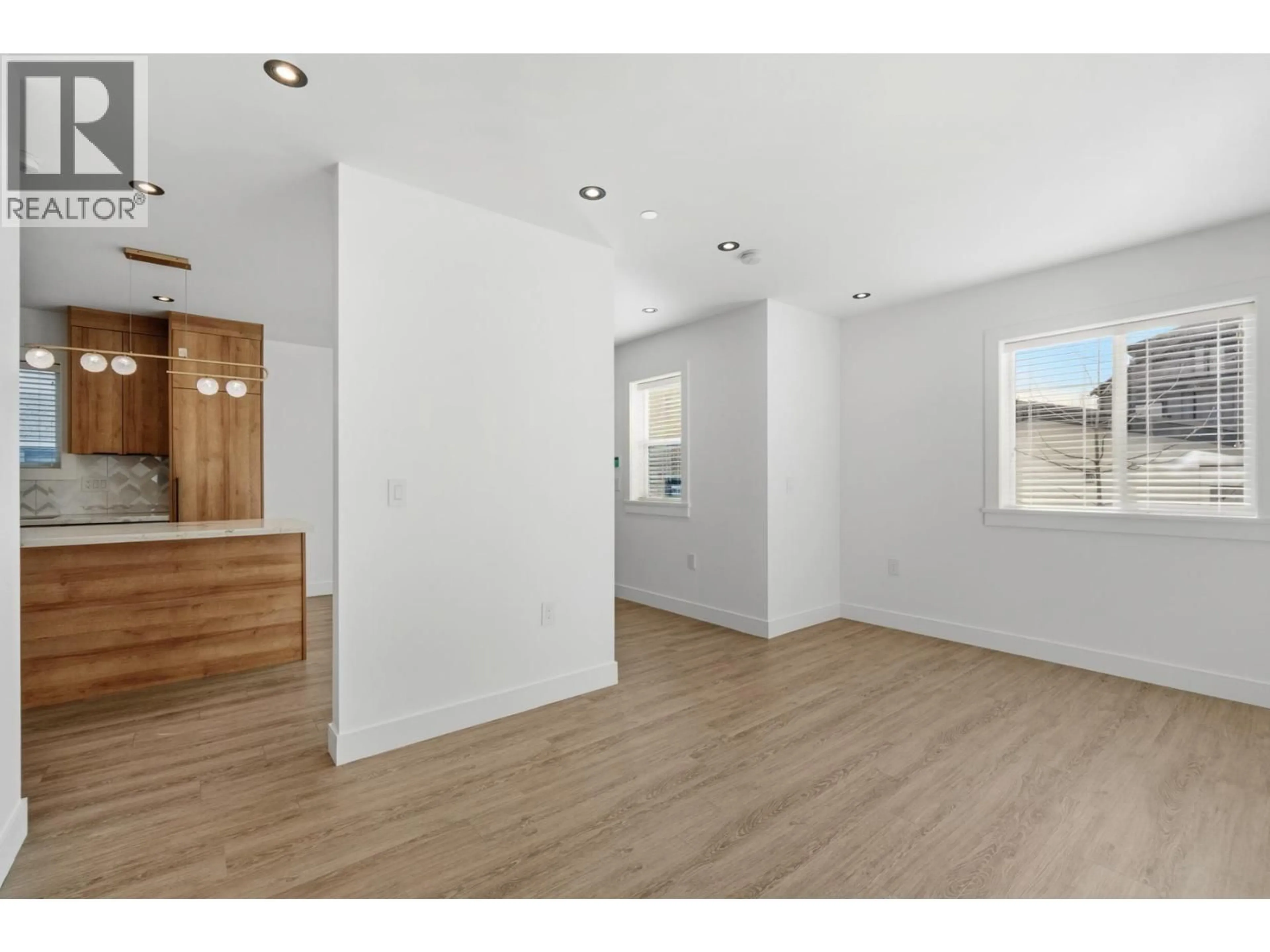 A pic of a room for 1155 RENFREW STREET, Vancouver British Columbia V5K4C1