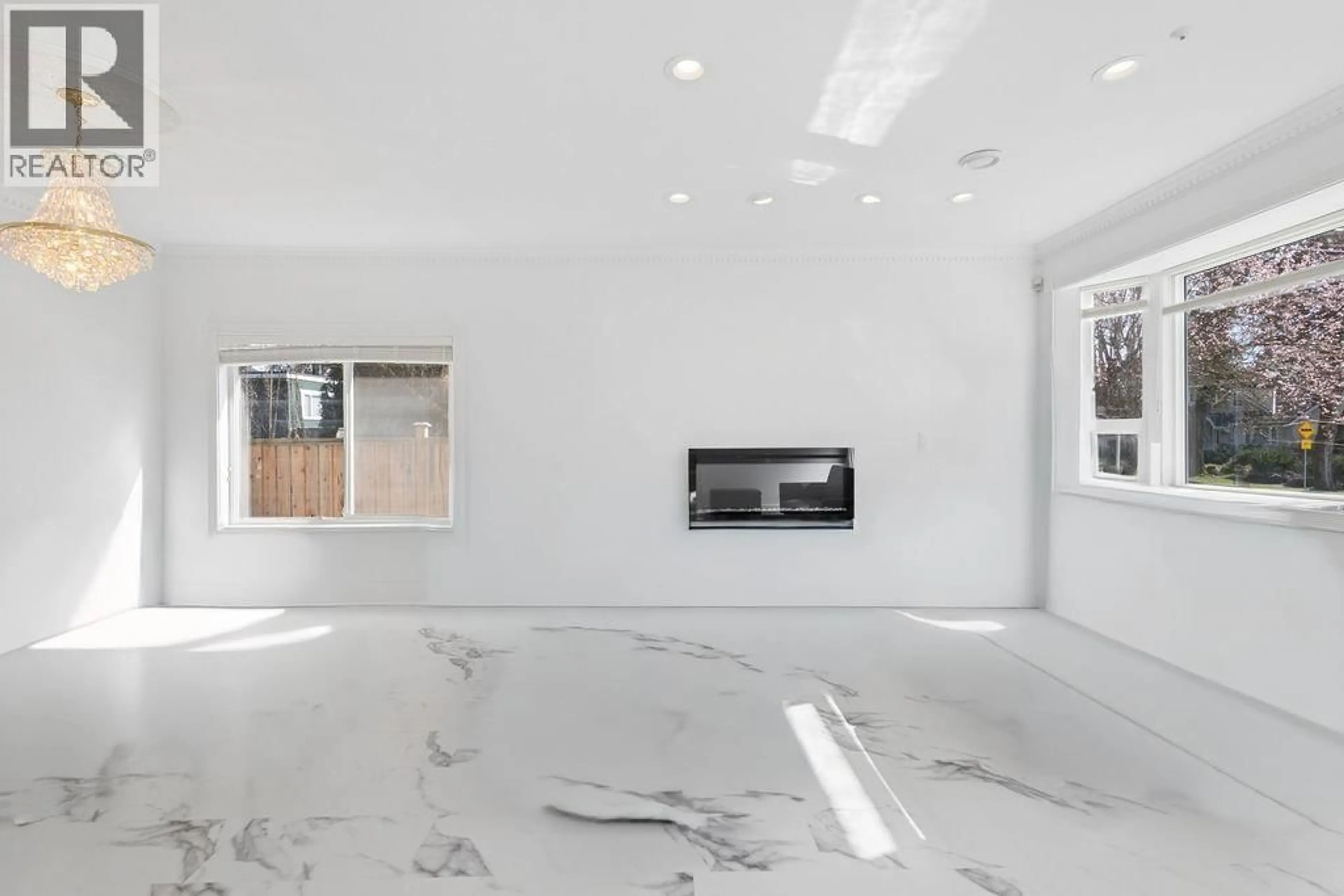 A pic of a room for 2709 37TH AVENUE, Vancouver British Columbia V6N2T5