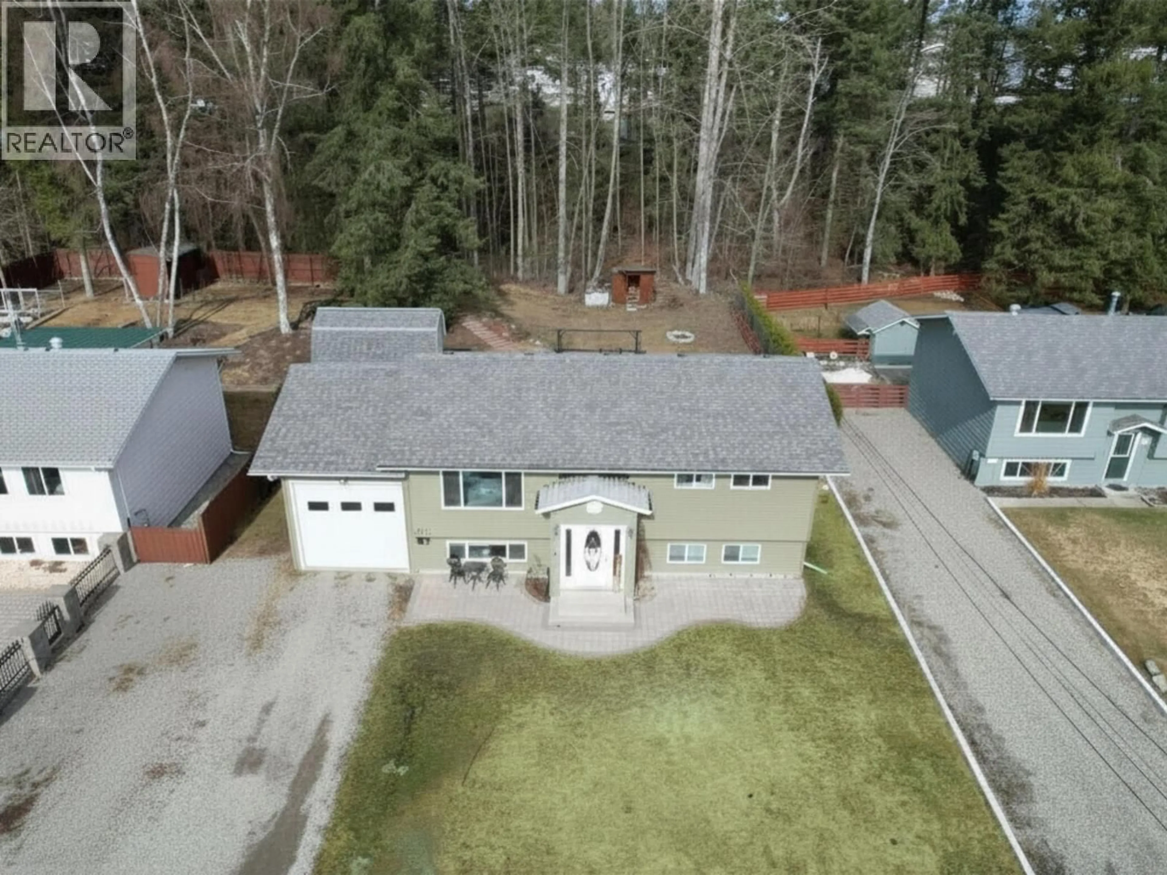 A pic from outside/outdoor area/front of a property/back of a property/a pic from drone, unknown for 1167 PURMAL AVENUE, Quesnel British Columbia V2J4T3