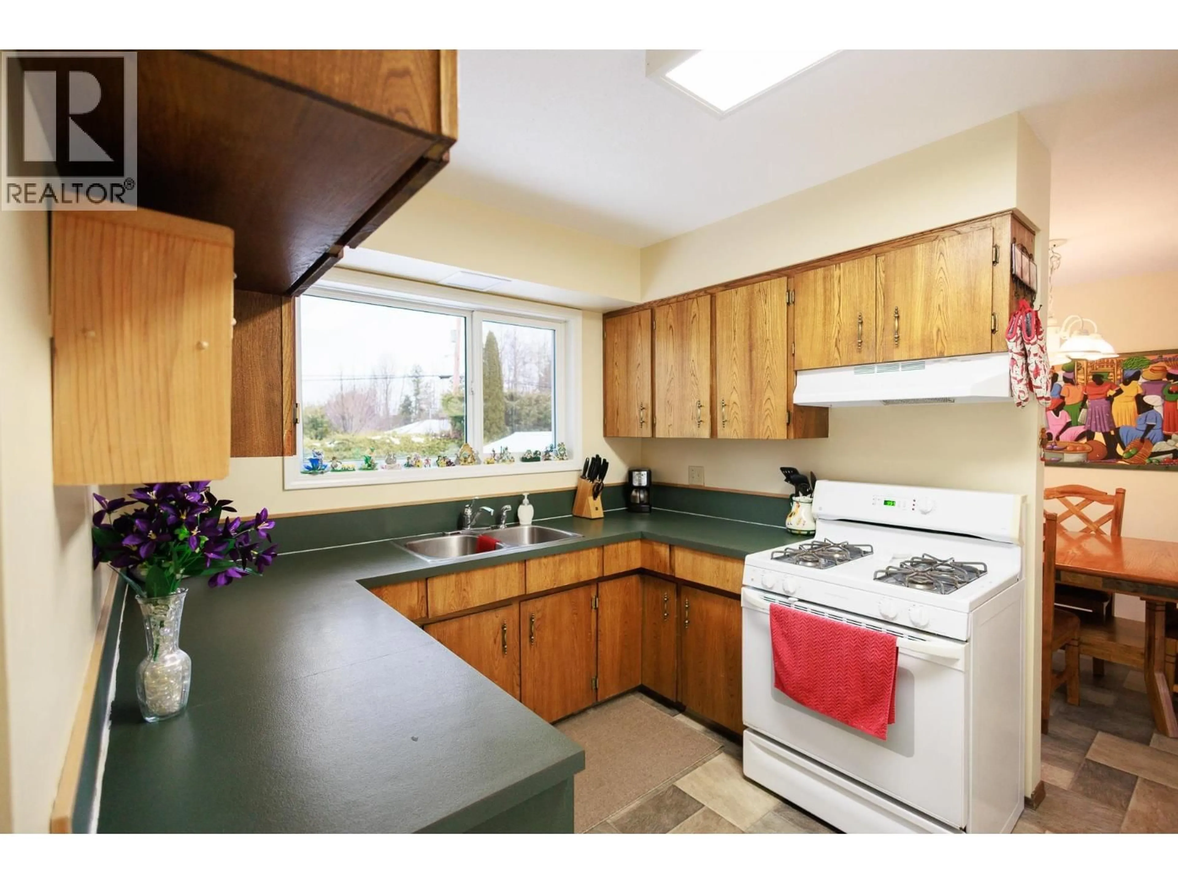 Standard kitchen, unknown for 3627 COTTONWOOD CRESCENT, Terrace British Columbia V8G5C8