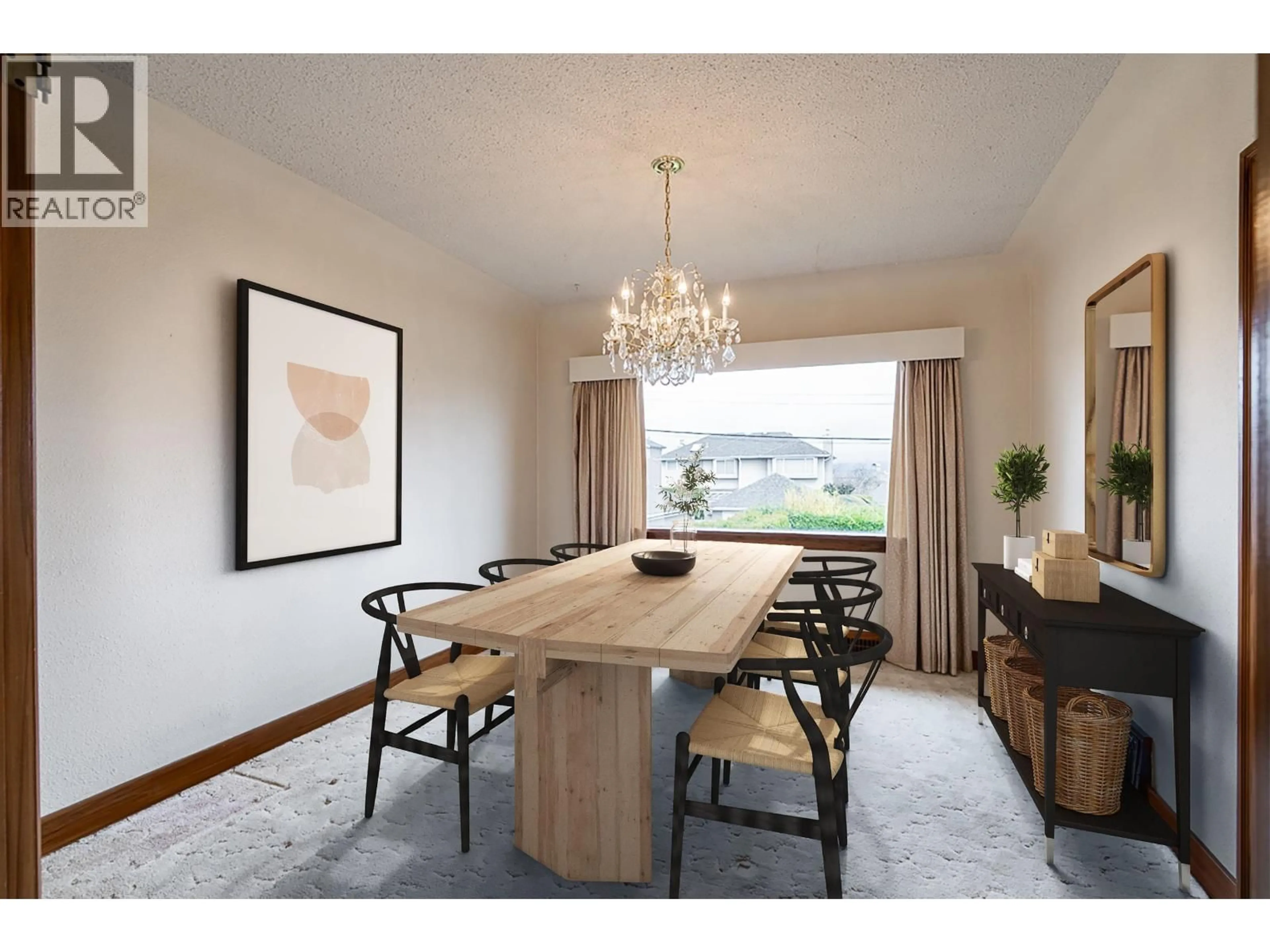 Dining room, wood/laminate floor for 2715 31ST AVENUE, Vancouver British Columbia V6L1Z9