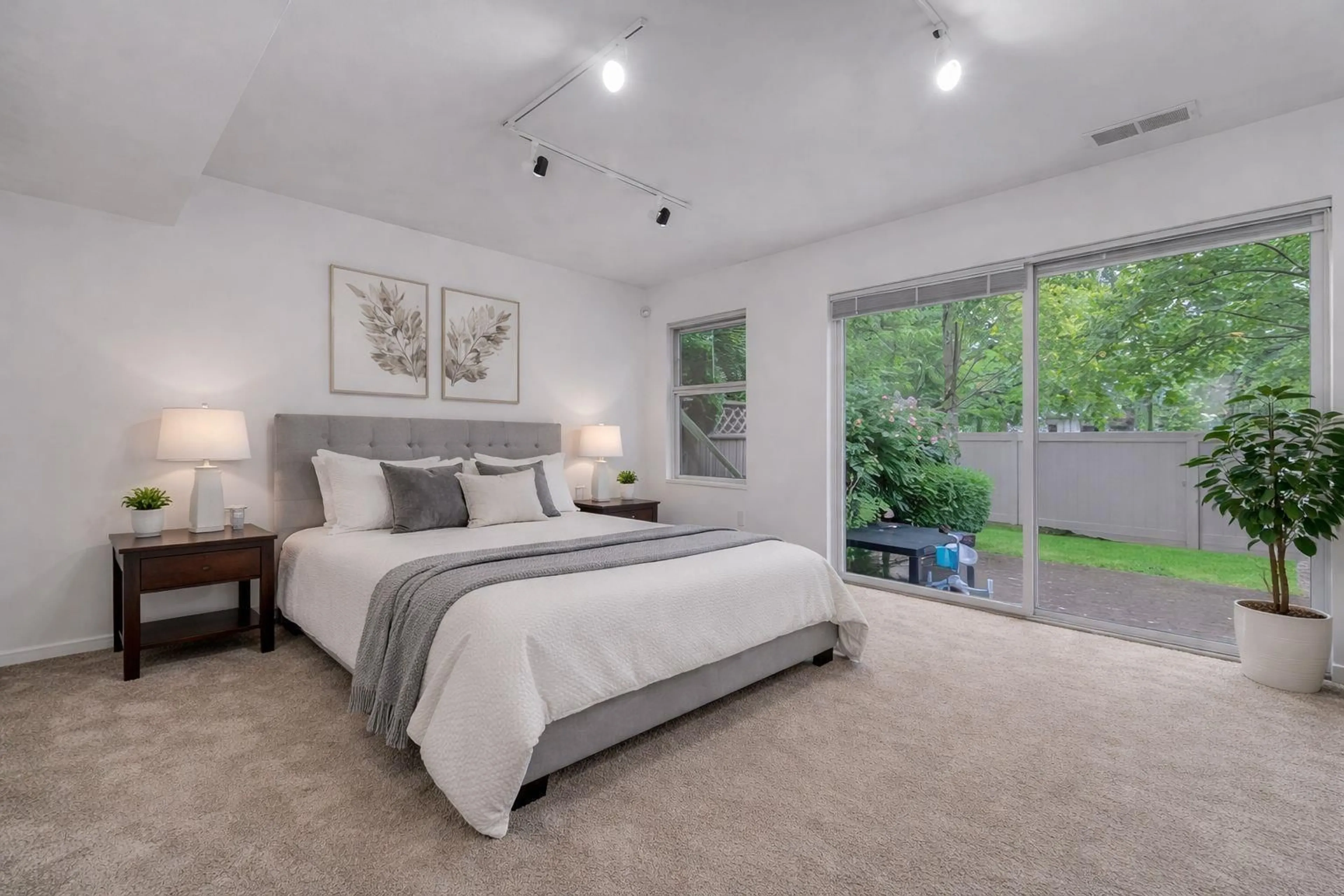 Bedroom with bed, unknown for 39 - 7955 122 STREET, Surrey British Columbia V3W4T4