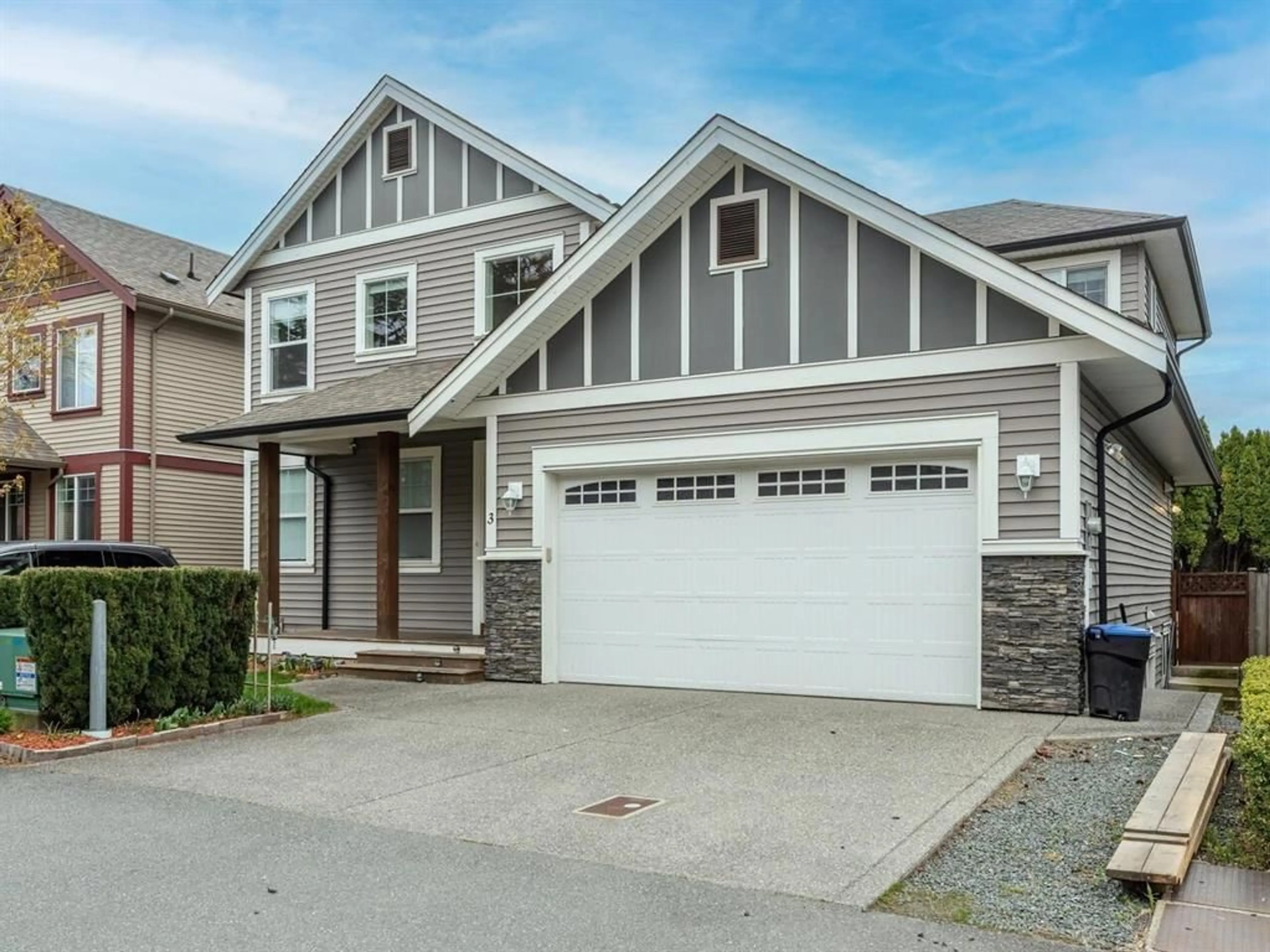 Home with vinyl exterior material, street for 3 - 45995 STEVENSON ROAD, Chilliwack British Columbia V2R2G2