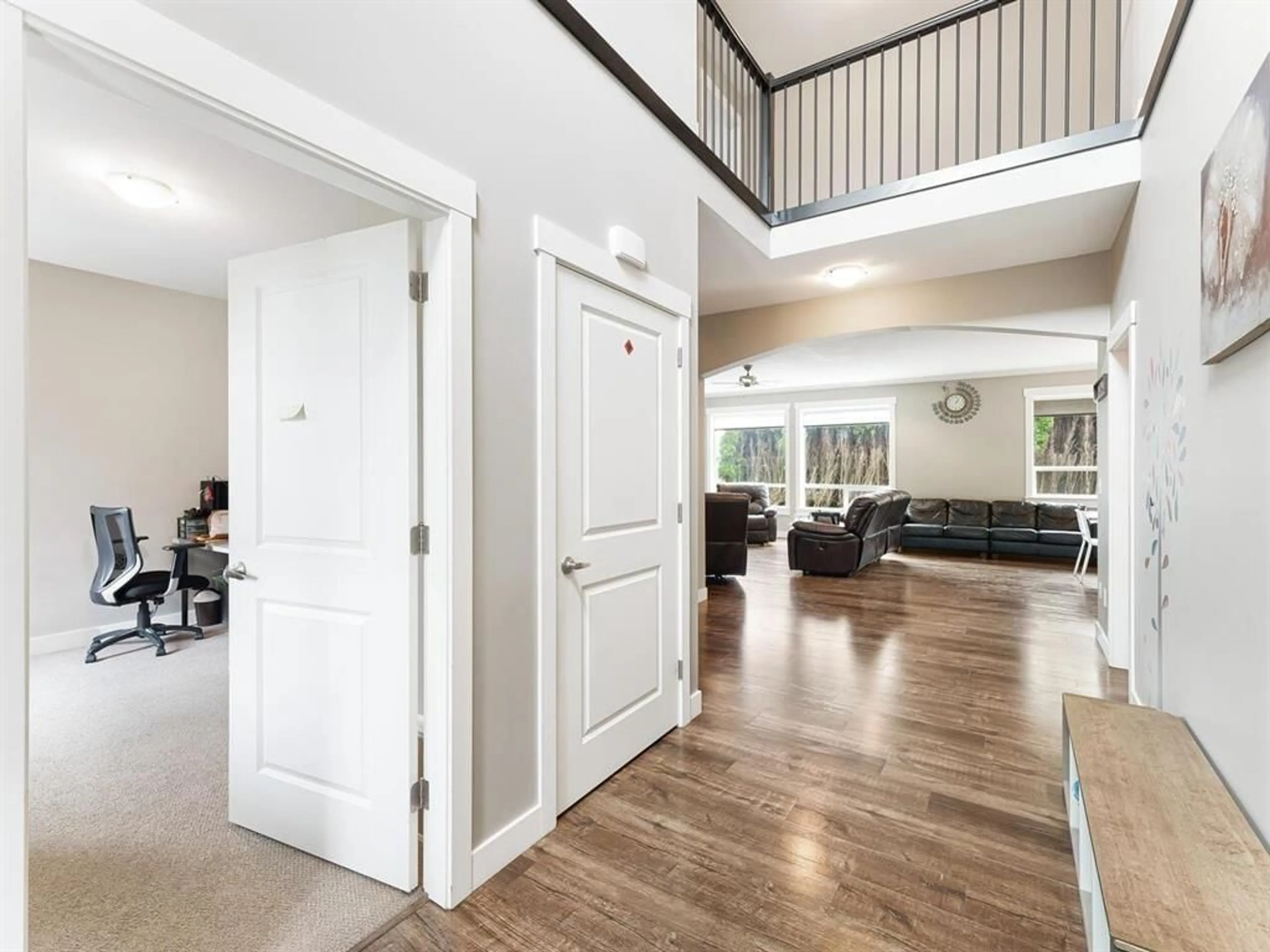 Indoor entryway for 3 - 45995 STEVENSON ROAD, Chilliwack British Columbia V2R2G2