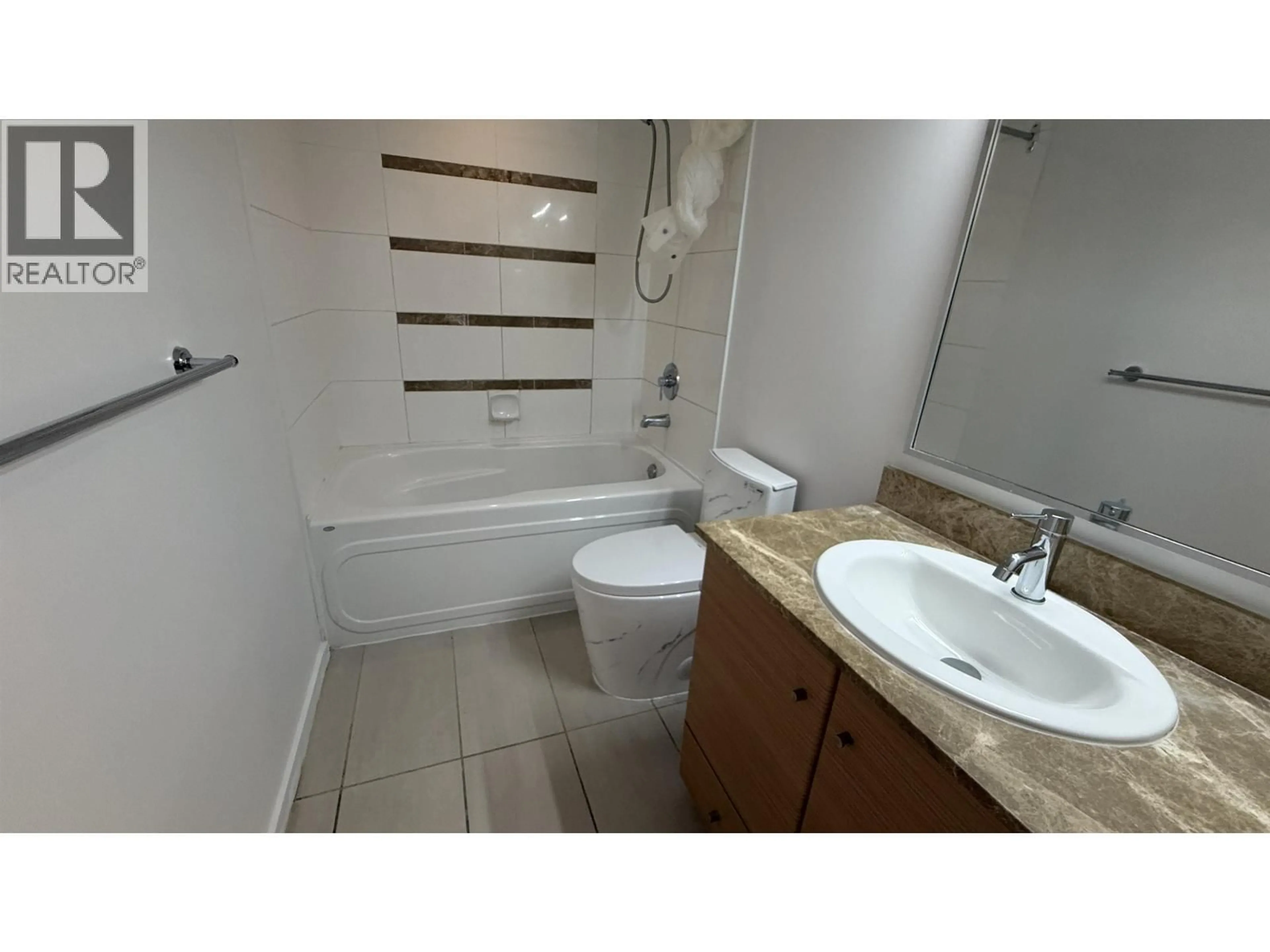 Standard bathroom, unknown for 3008 - 909 MAINLAND STREET, Vancouver British Columbia V6B1S3