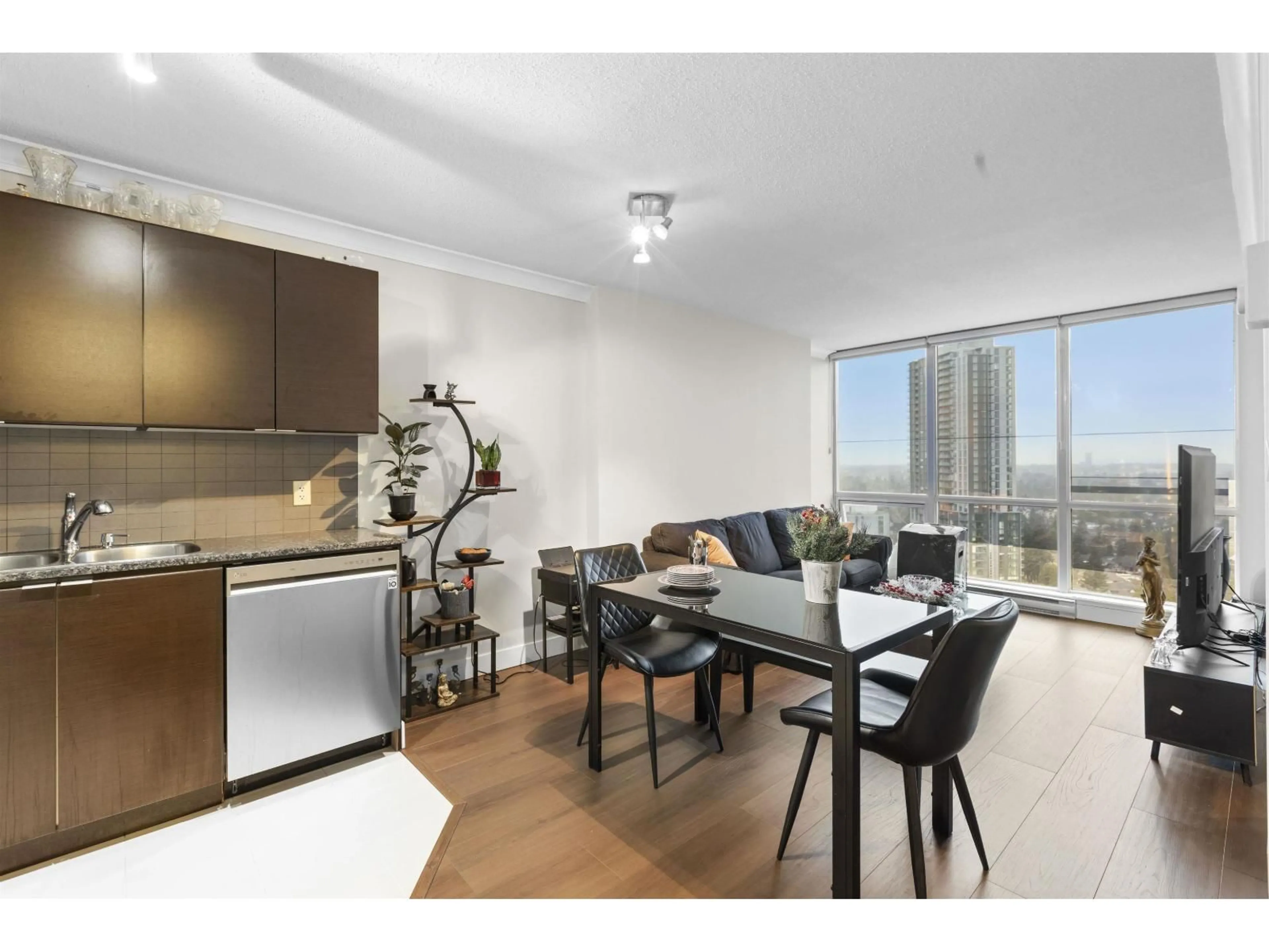 Unknown for 3001 - 13618 100 AVENUE, Surrey British Columbia V3T0A8