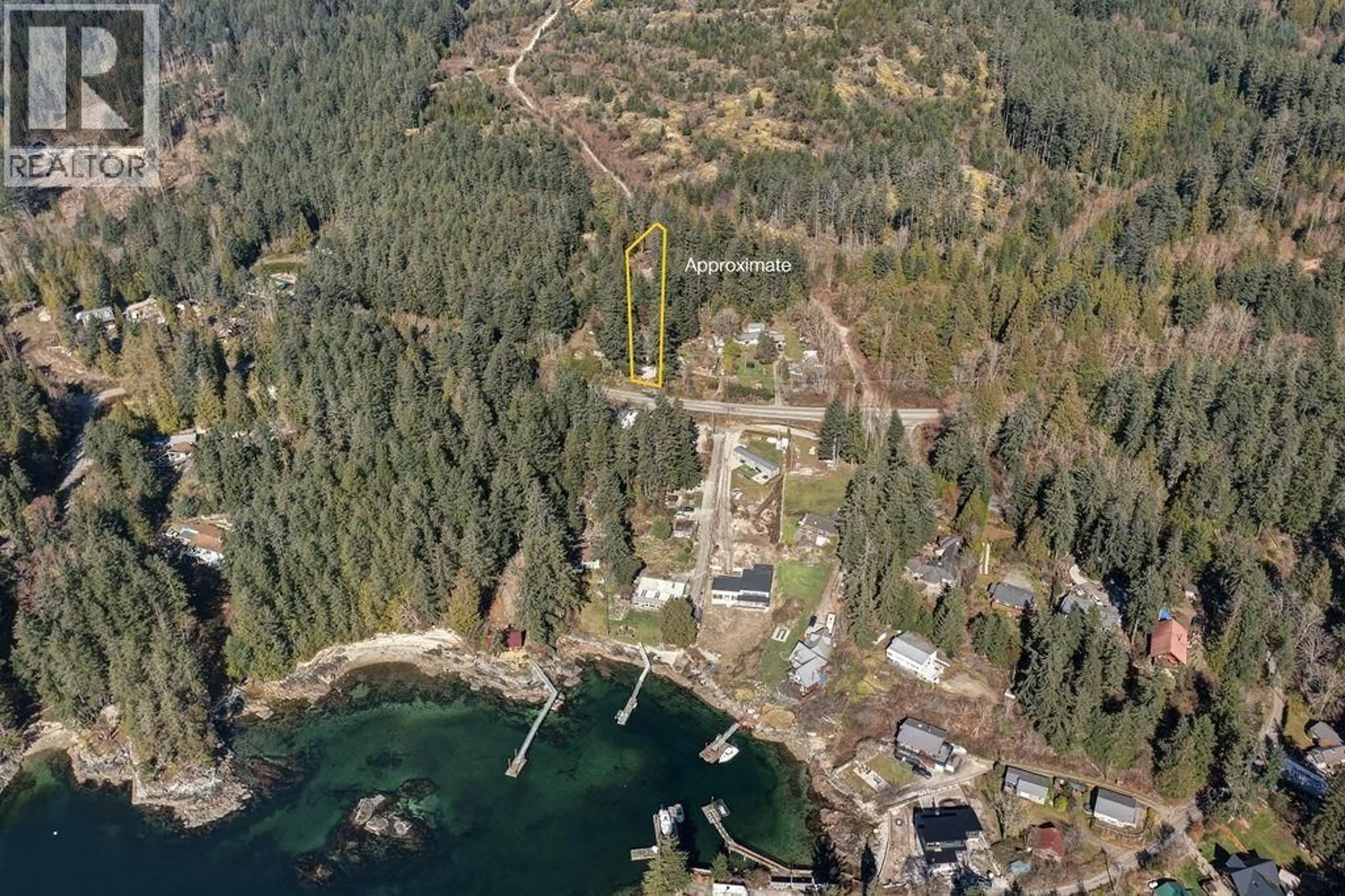 Unknown for 9168 SUNSHINE COAST HIGHWAY, Halfmoon Bay British Columbia V7Z1E9