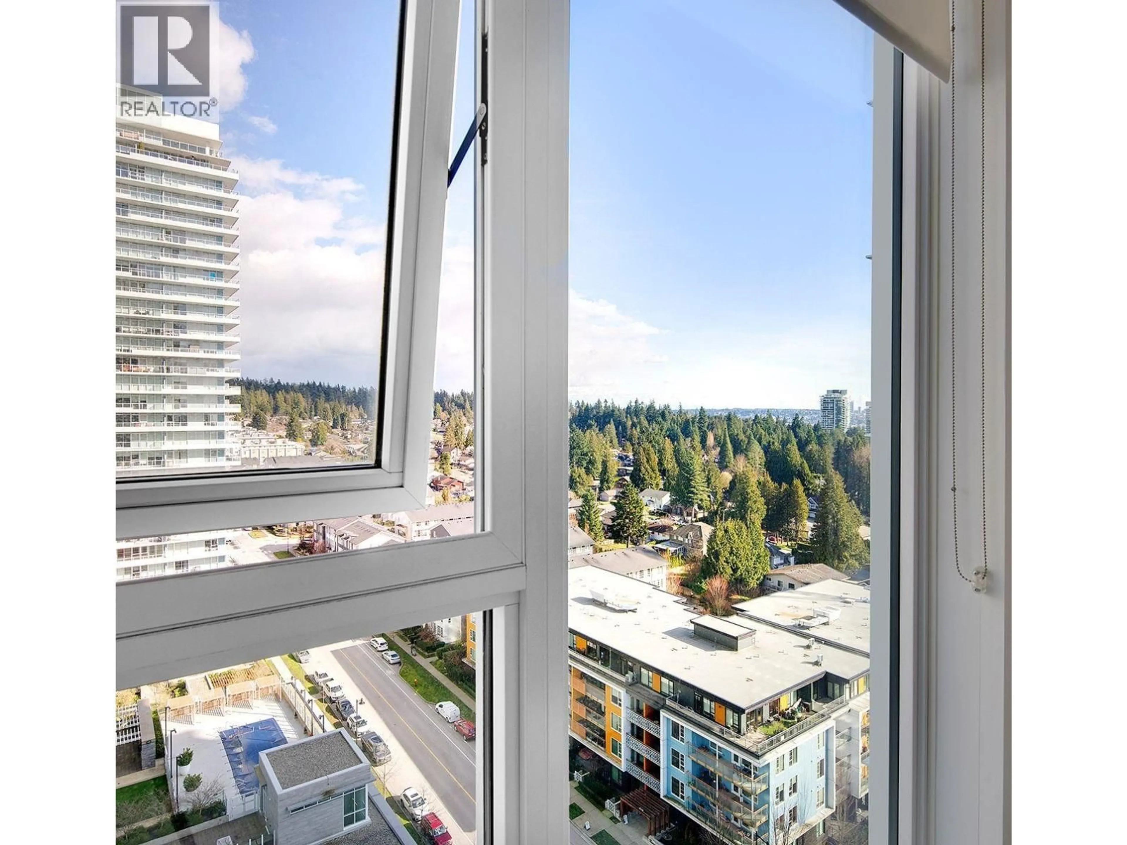 A pic of a room for 1710 - 652 WHITING WAY, Coquitlam British Columbia V3J0K3