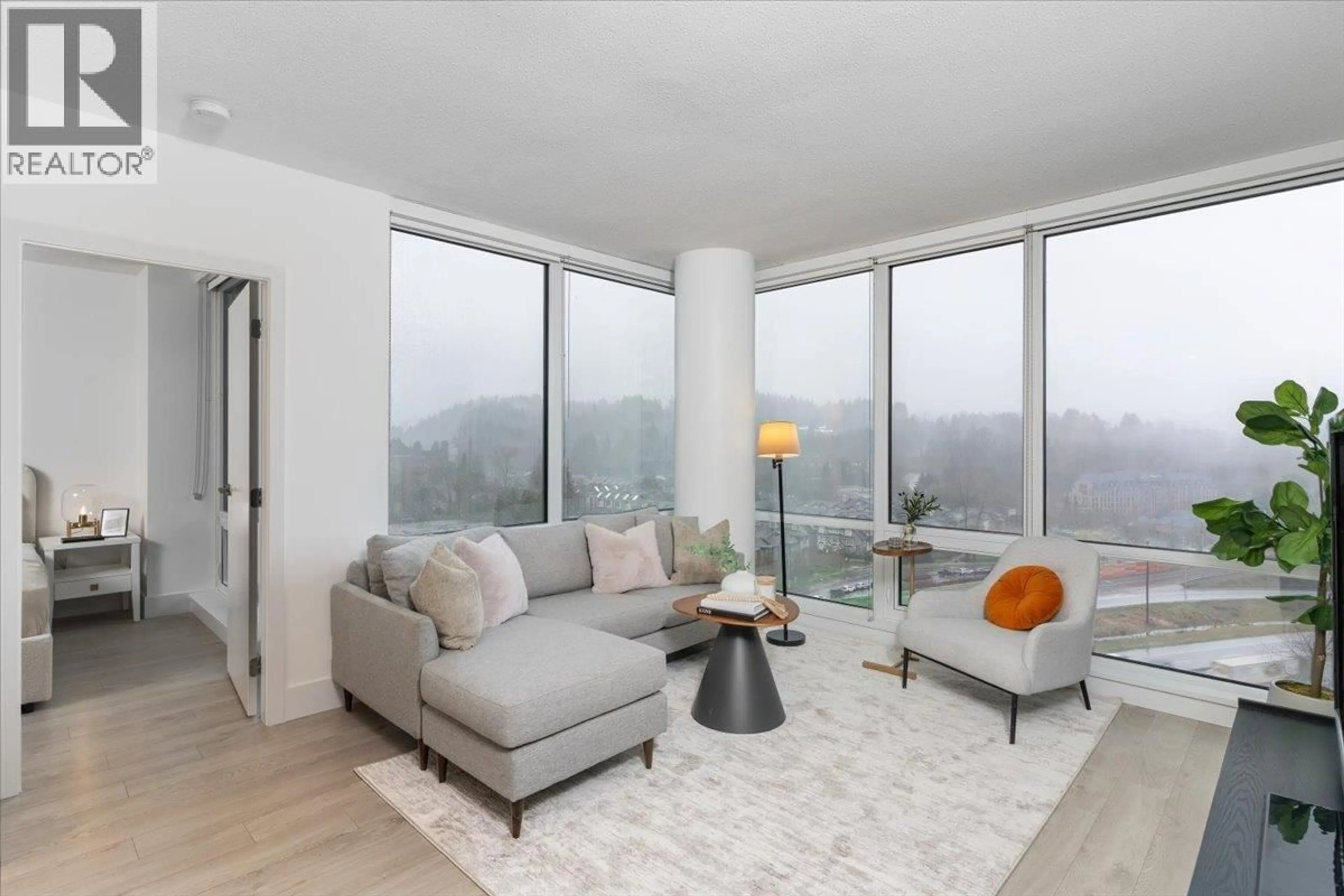 Living room with furniture, unknown for 1402 - 680 SEYLYNN CRESCENT, North Vancouver British Columbia V7J0B5