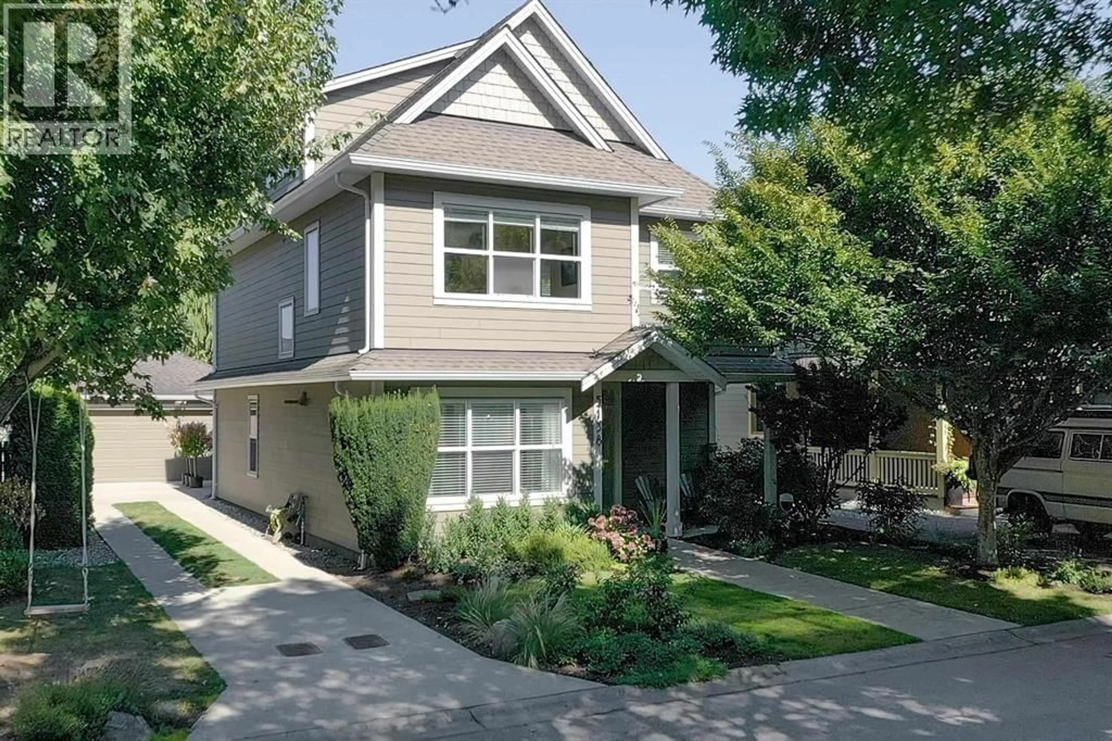 Home with vinyl exterior material, street for 5158 WESTMINSTER LANE, Delta British Columbia V4K5G3