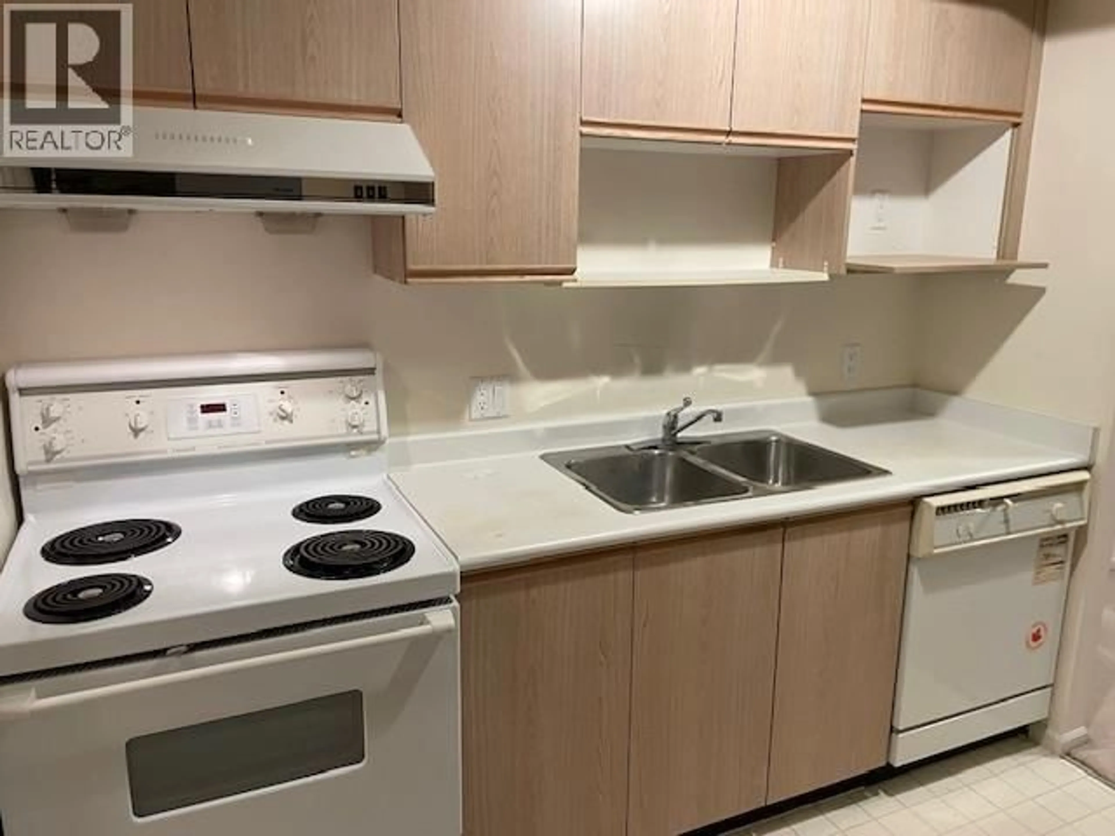 Standard kitchen, unknown for 406 - 8871 LANSDOWNE ROAD, Richmond British Columbia V6X3X8
