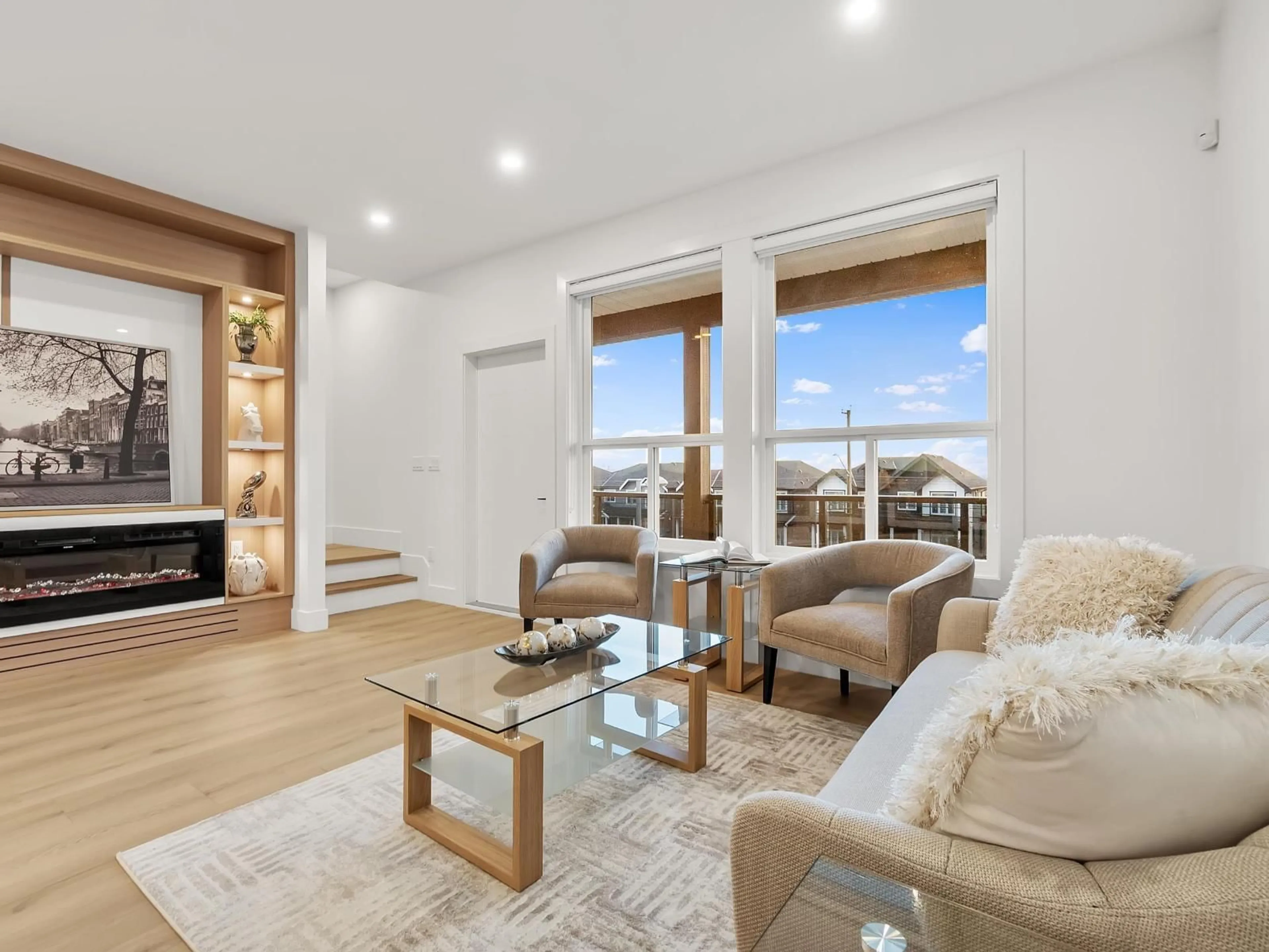 Living room with furniture, wood/laminate floor for 101 - 16697 16 AVENUE, Surrey British Columbia V3S9X7