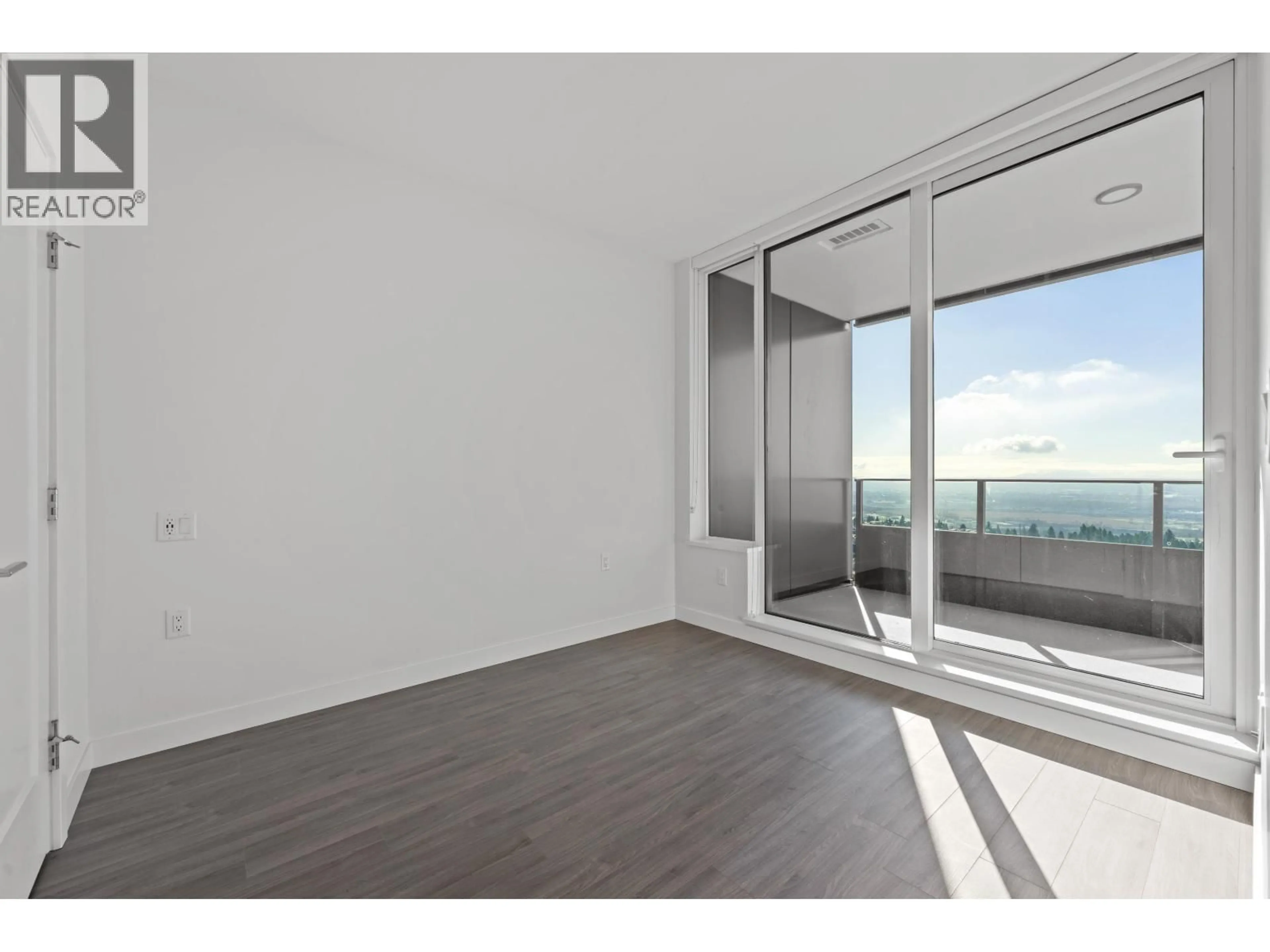 A pic of a room for 2808 - 6699 DUNBLANE AVENUE, Burnaby British Columbia V5H0J8