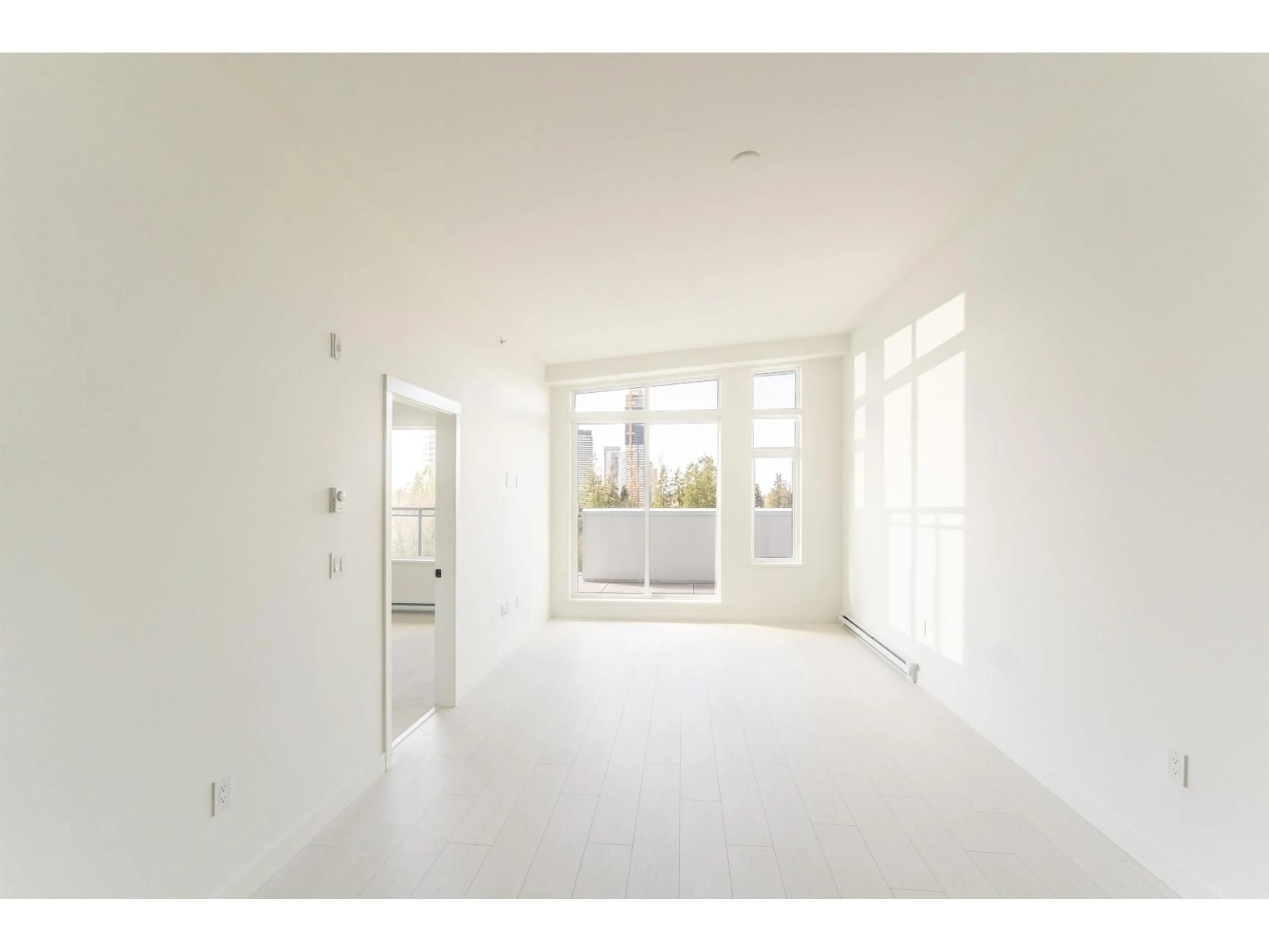 A pic of a room for 608 - 10488 138A STREET, Surrey British Columbia V3T0W4