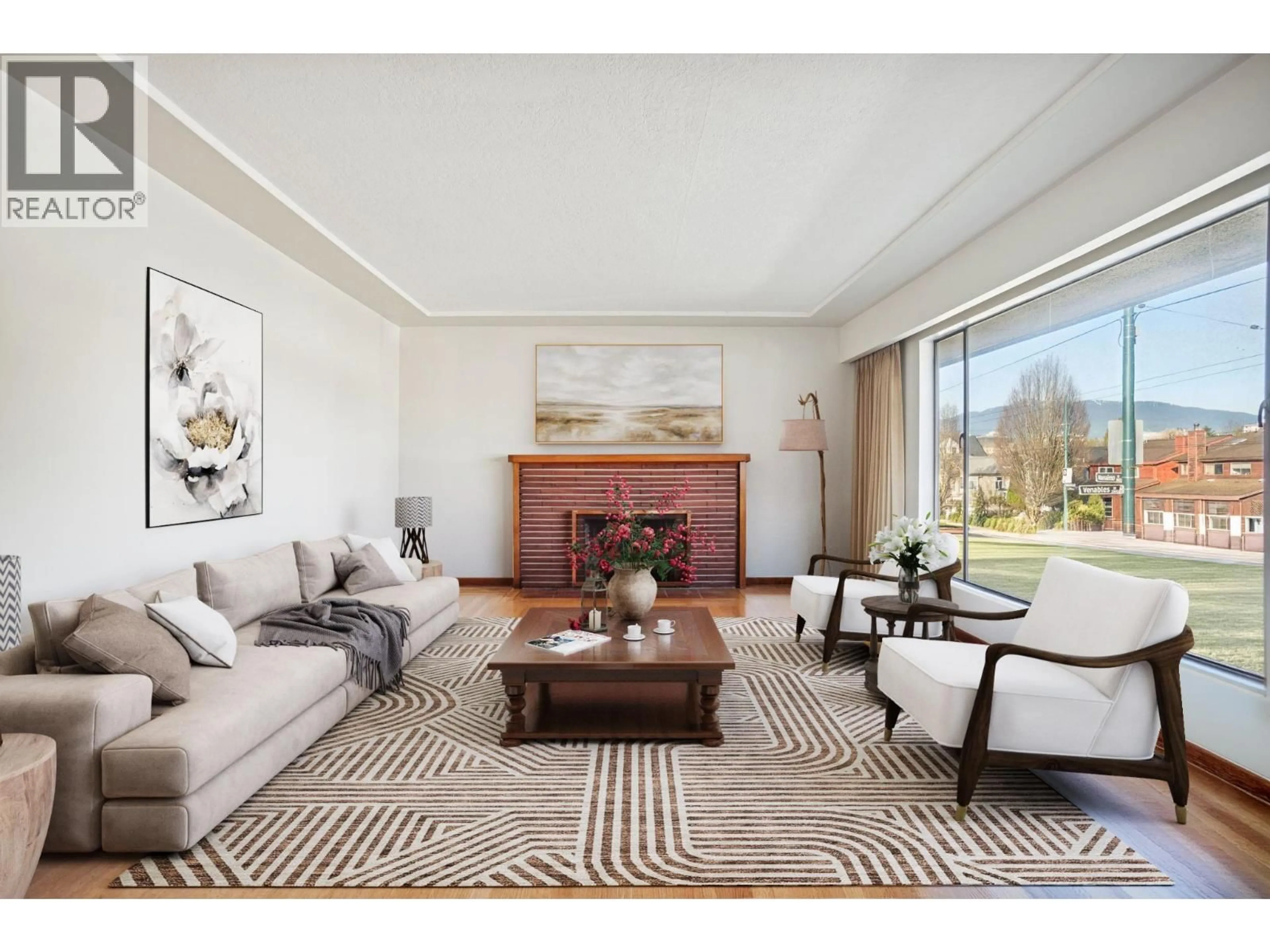 Living room with furniture, unknown for 925 NANAIMO STREET, Vancouver British Columbia V5L4T1