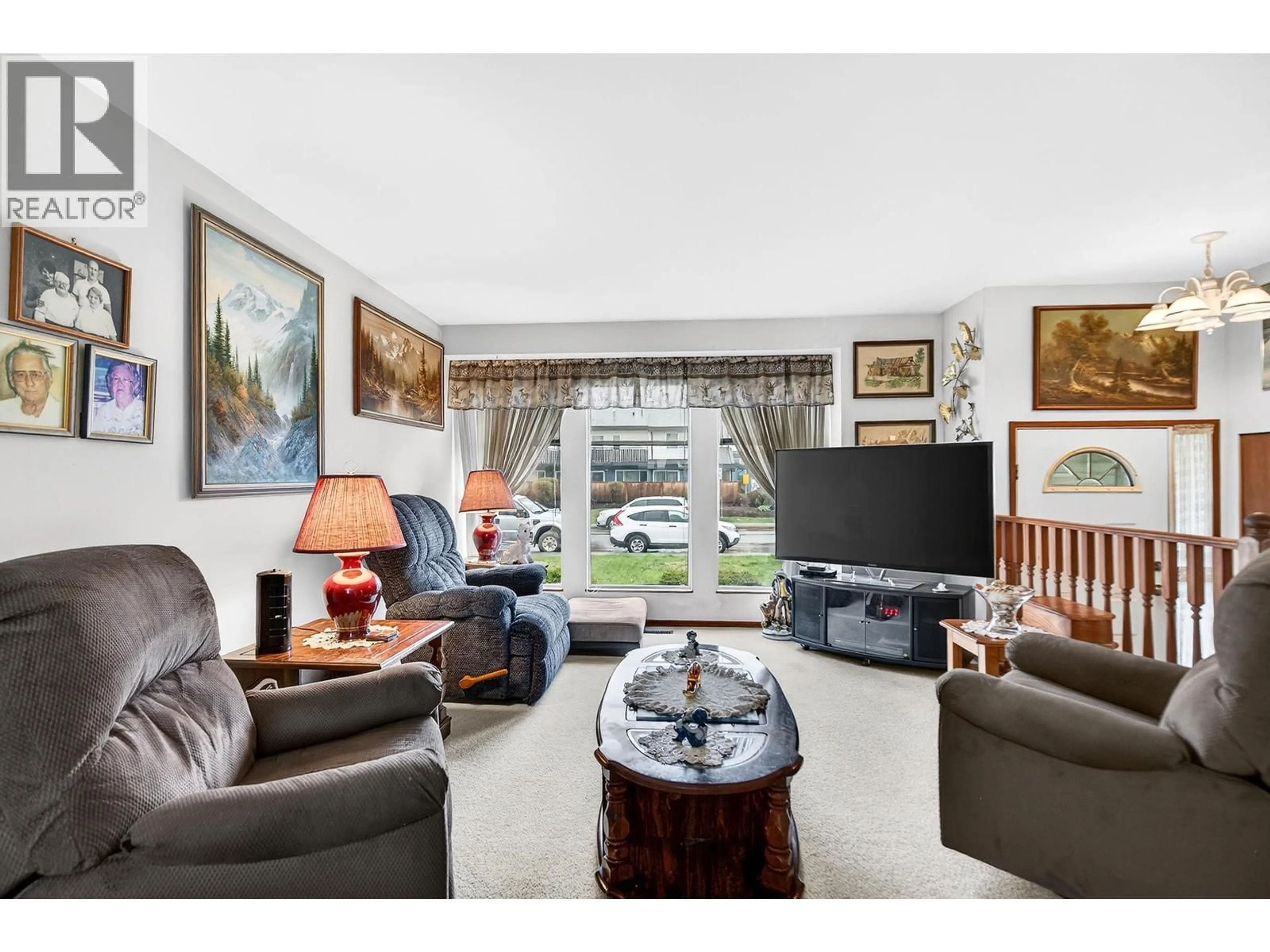 Living room with furniture, unknown for 12125 189A STREET, Pitt Meadows British Columbia V3Y2K5