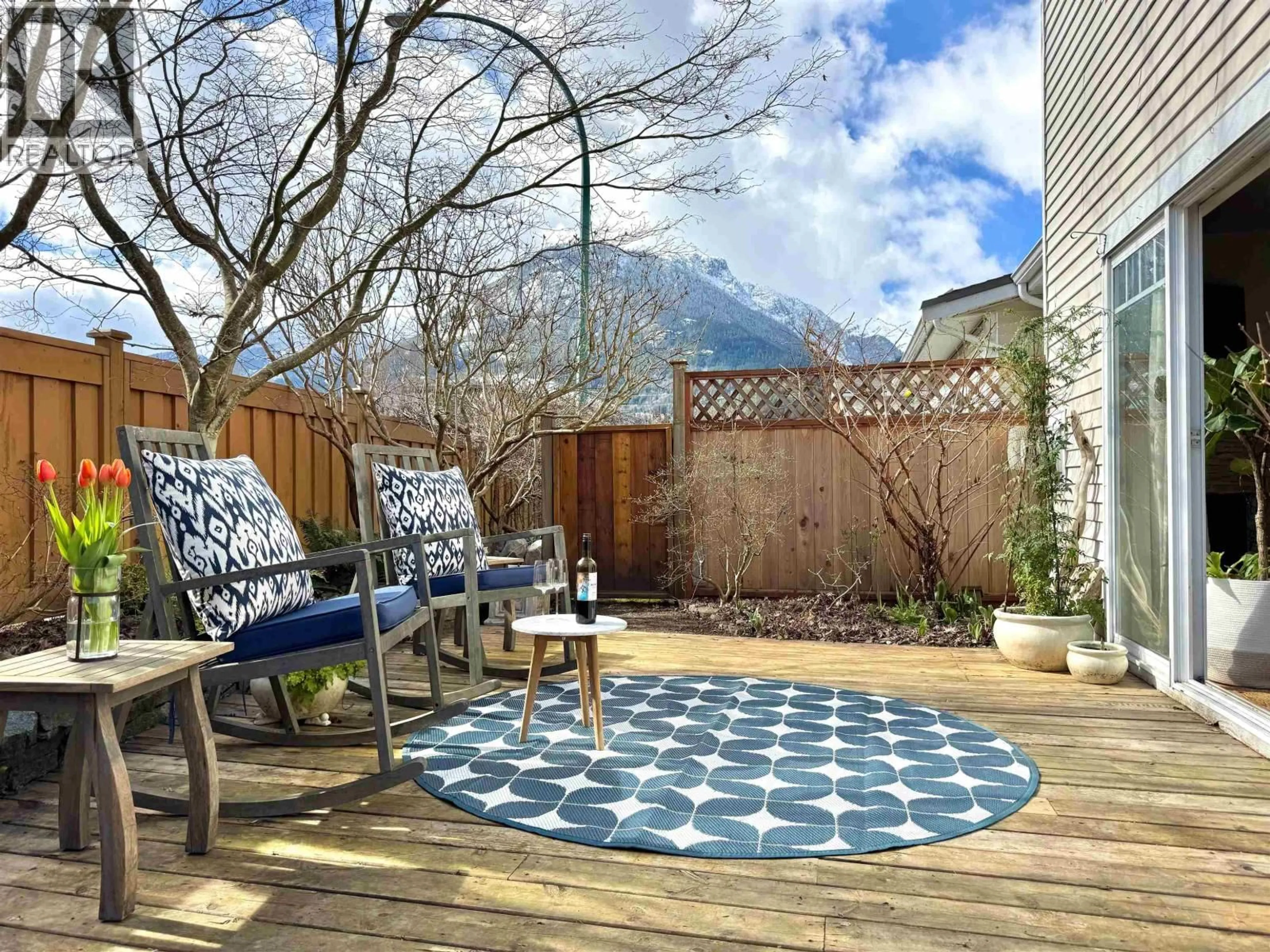 Patio, mountain view for 28 - 1821 WILLOW CRESCENT, Squamish British Columbia V8B0L9