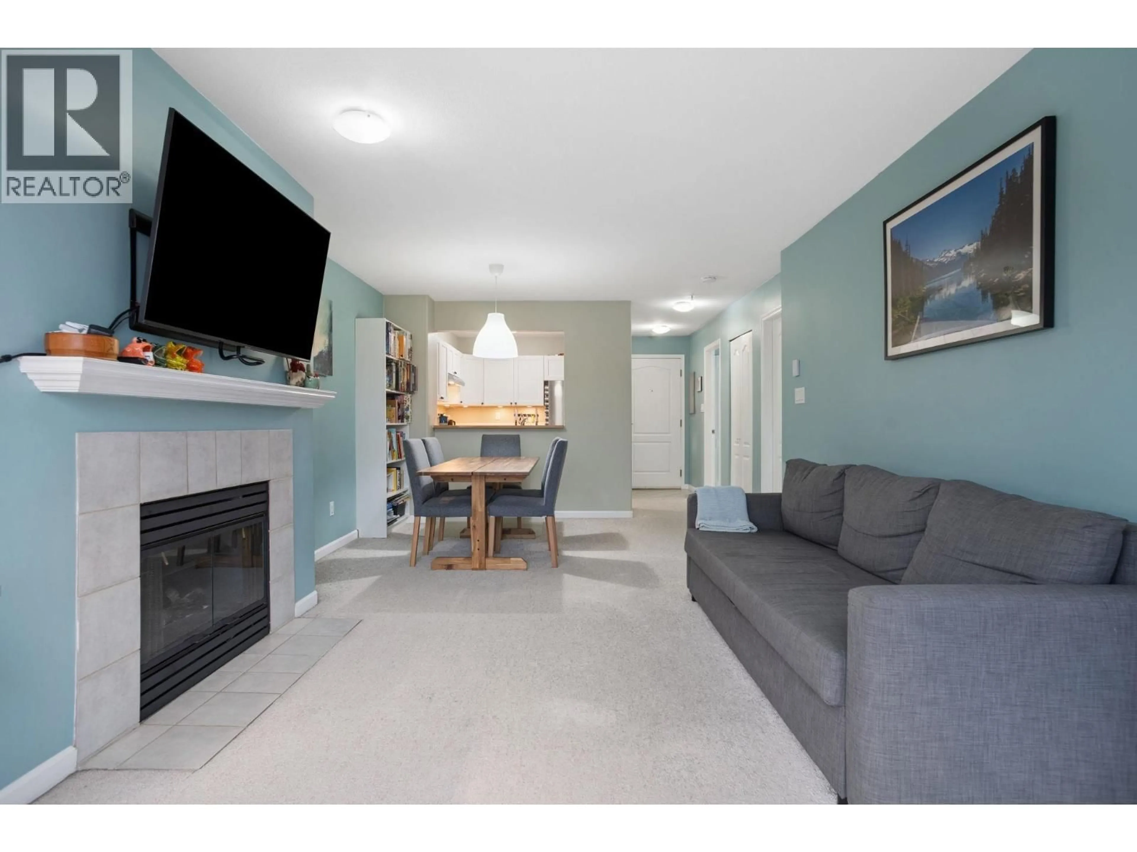 Living room with furniture, unknown for 324 - 8880 JONES ROAD, Richmond British Columbia V6Y3Z1