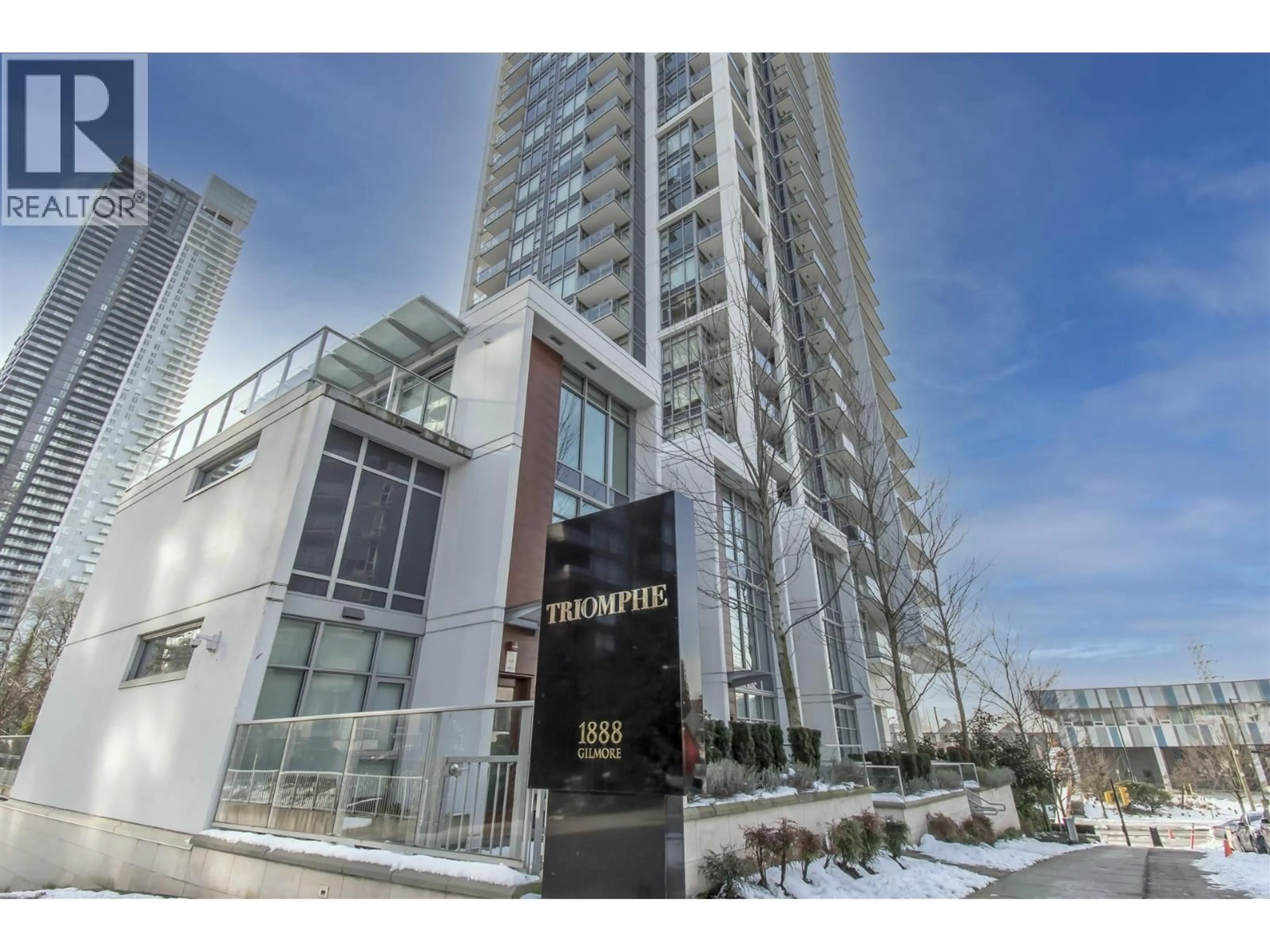 Indoor foyer for 1801 - 1888 GILMORE AVENUE, Burnaby British Columbia V5C0L2