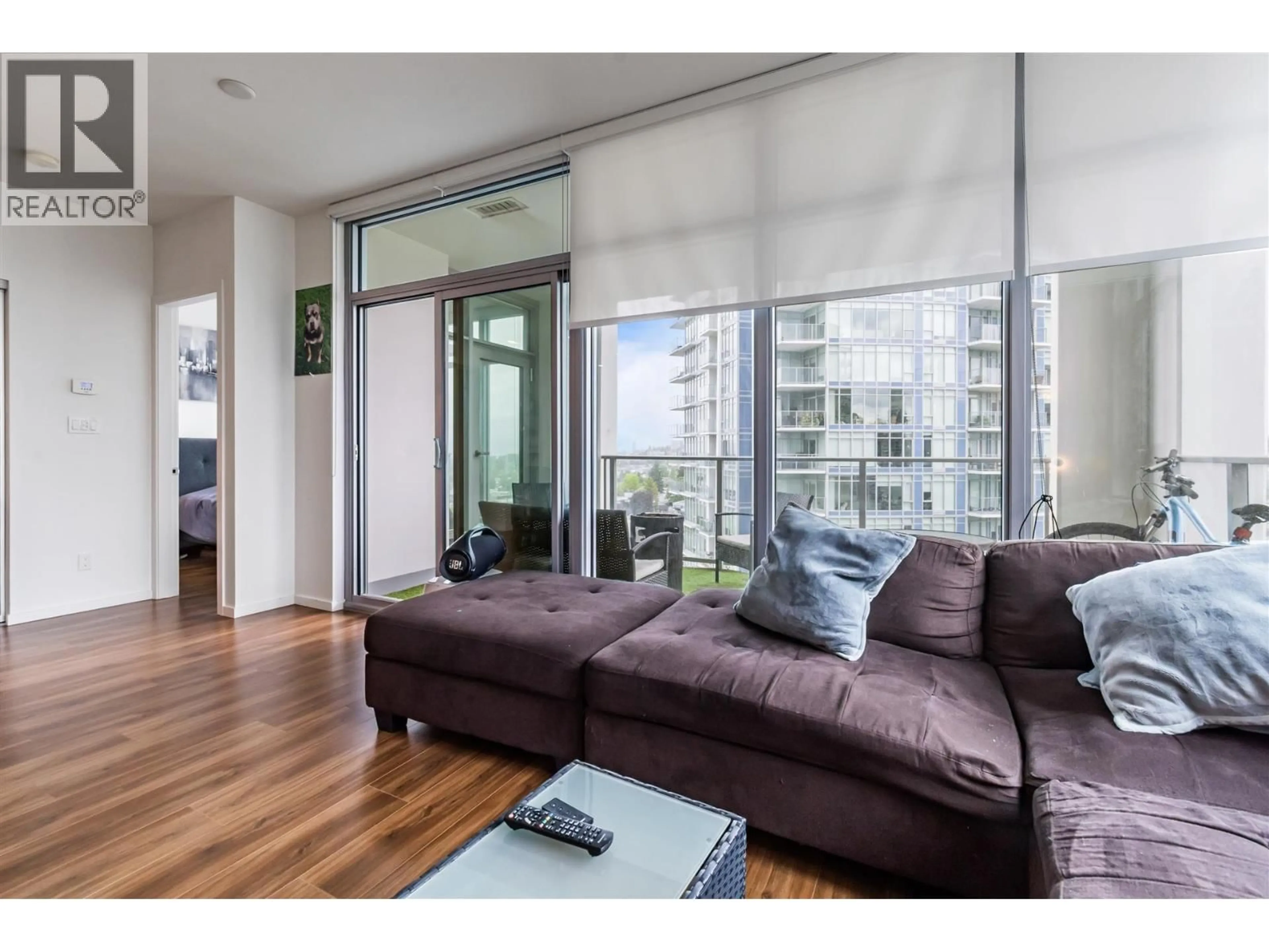 Living room with furniture, unknown for 1801 - 1888 GILMORE AVENUE, Burnaby British Columbia V5C0L2