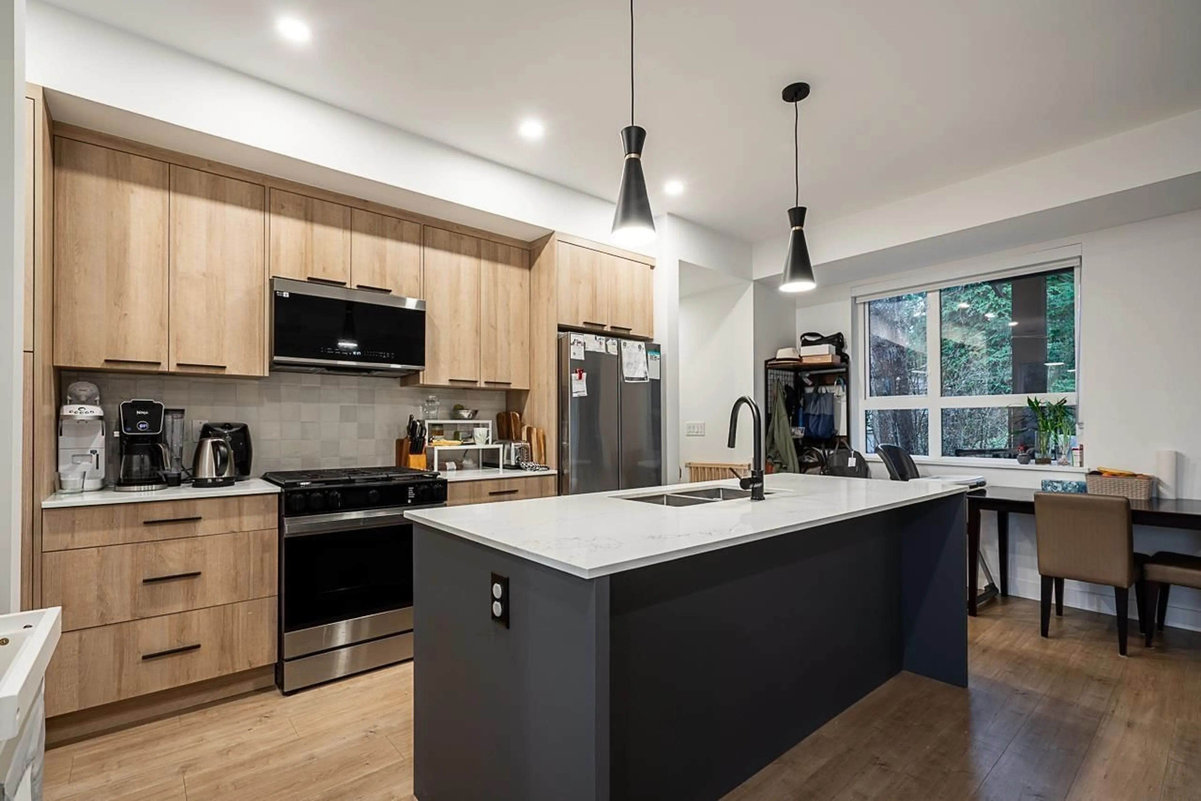 Open concept kitchen, unknown for 14 - 10527 155 STREET, Surrey British Columbia V3R0S1