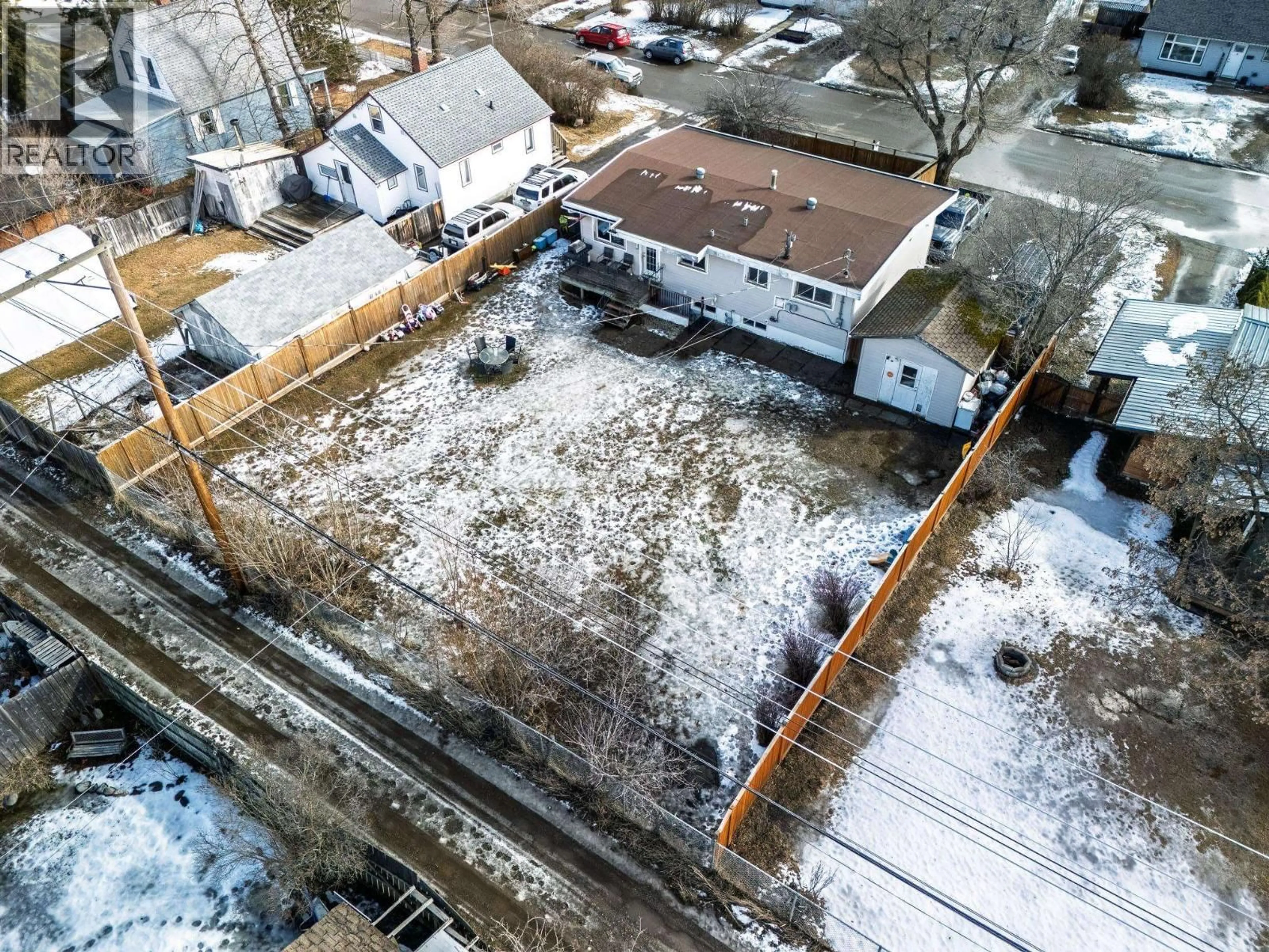 A pic from outside/outdoor area/front of a property/back of a property/a pic from drone, unknown for 667 EWERT STREET, Prince George British Columbia V2M2N8