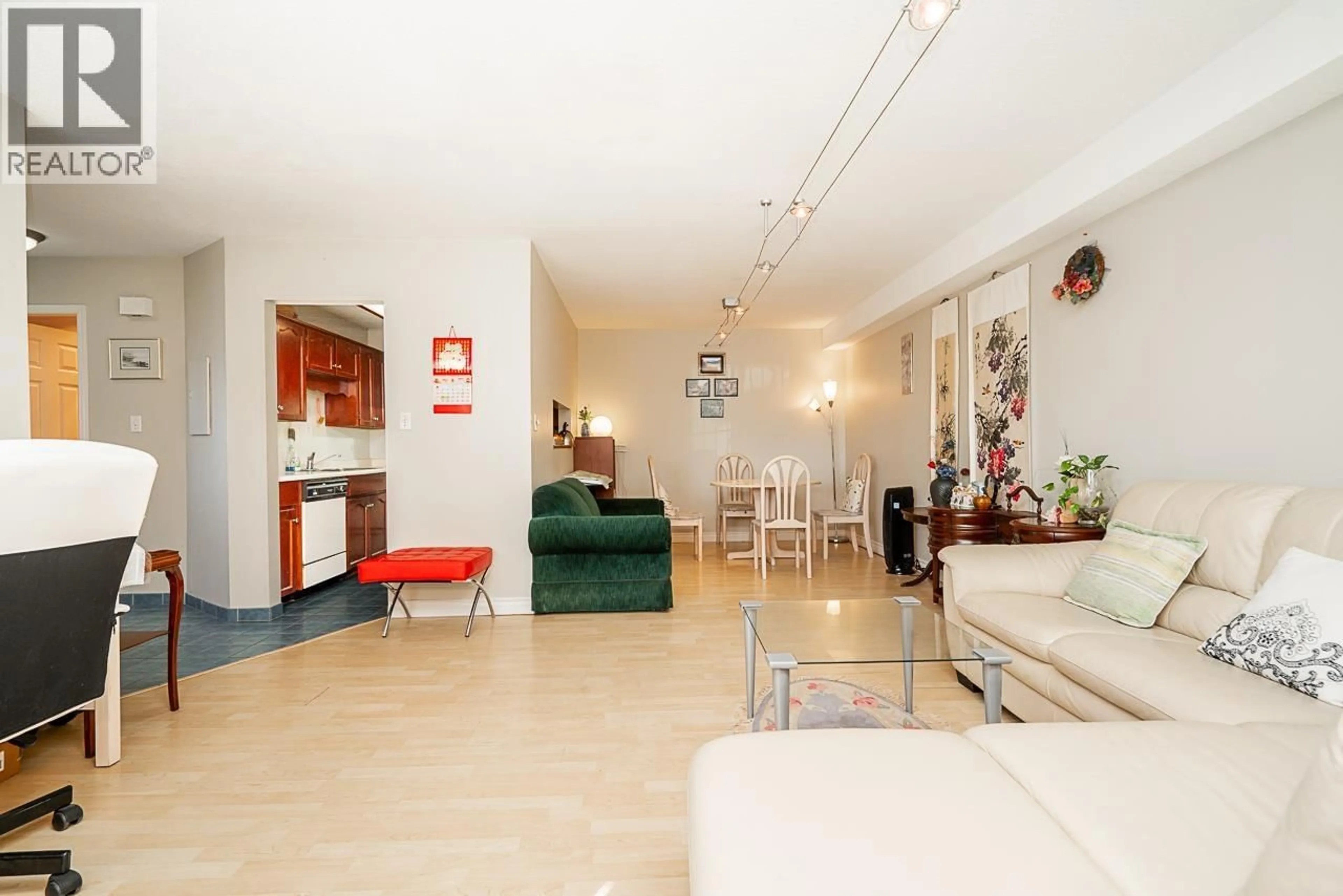 Living room with furniture, unknown for 5150 HASTINGS STREET, Burnaby British Columbia V5B1P6