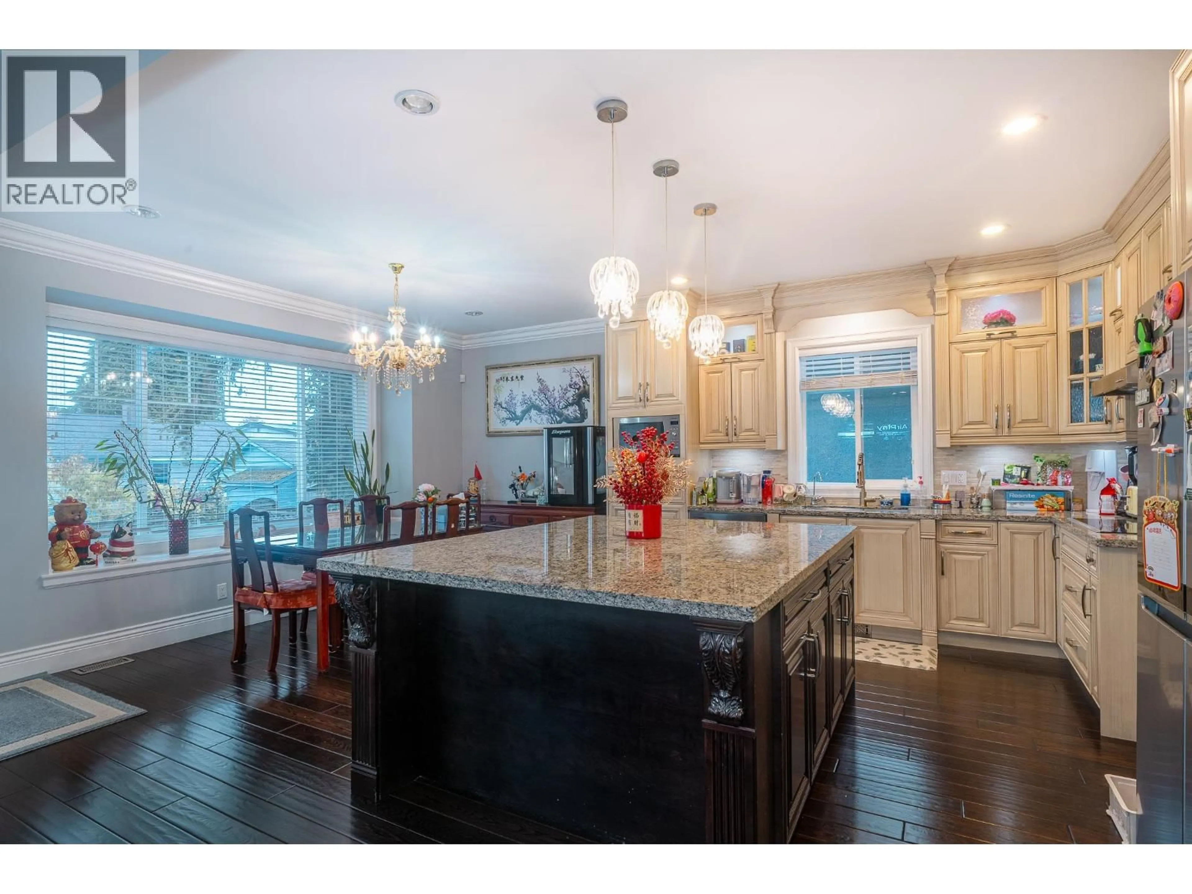 Open concept kitchen, unknown for 5007 HARDWICK STREET, Burnaby British Columbia V5G1P8