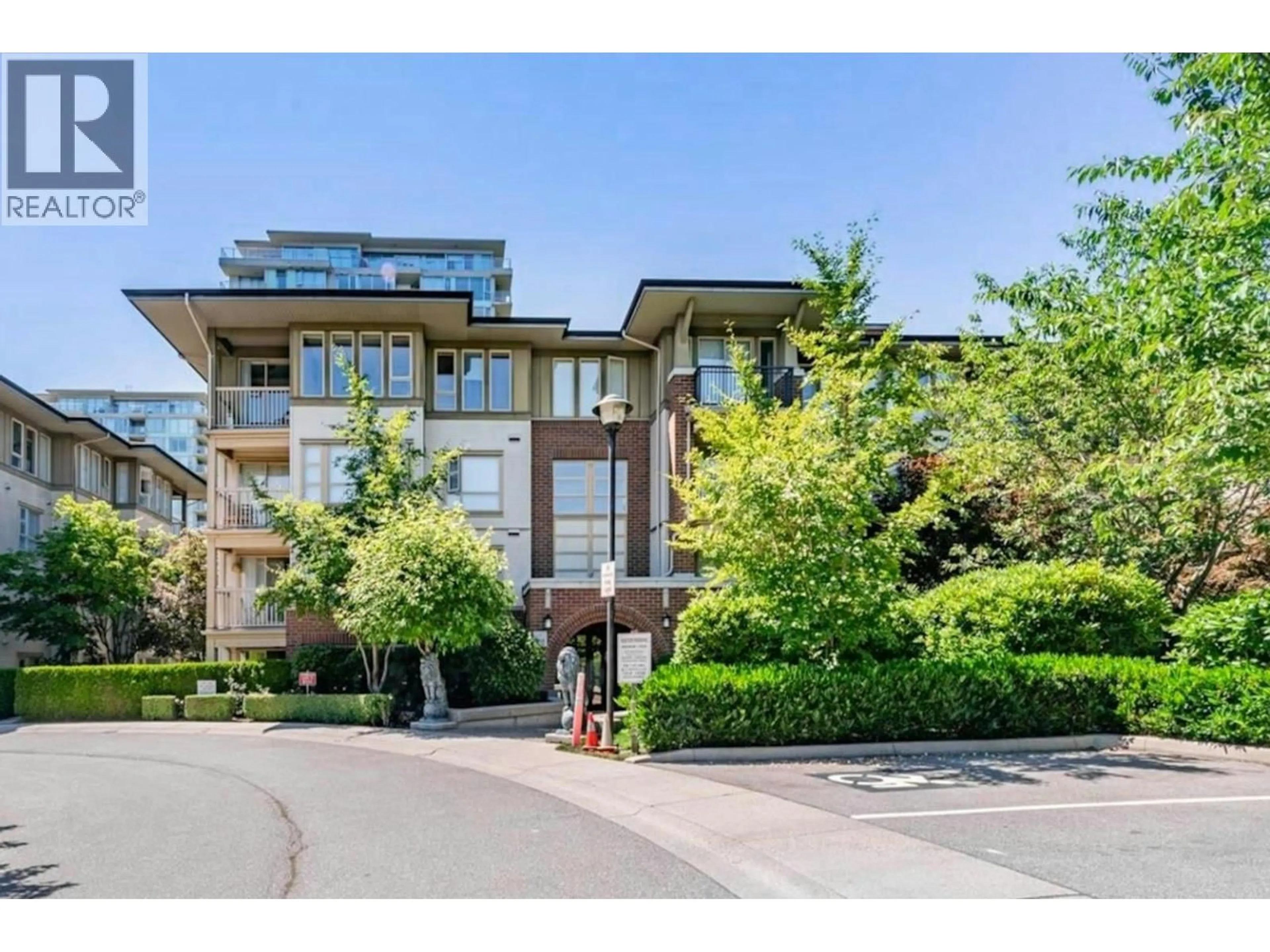 Unknown for 5204 - 5111 GARDEN CITY ROAD, Richmond British Columbia V6X4H4