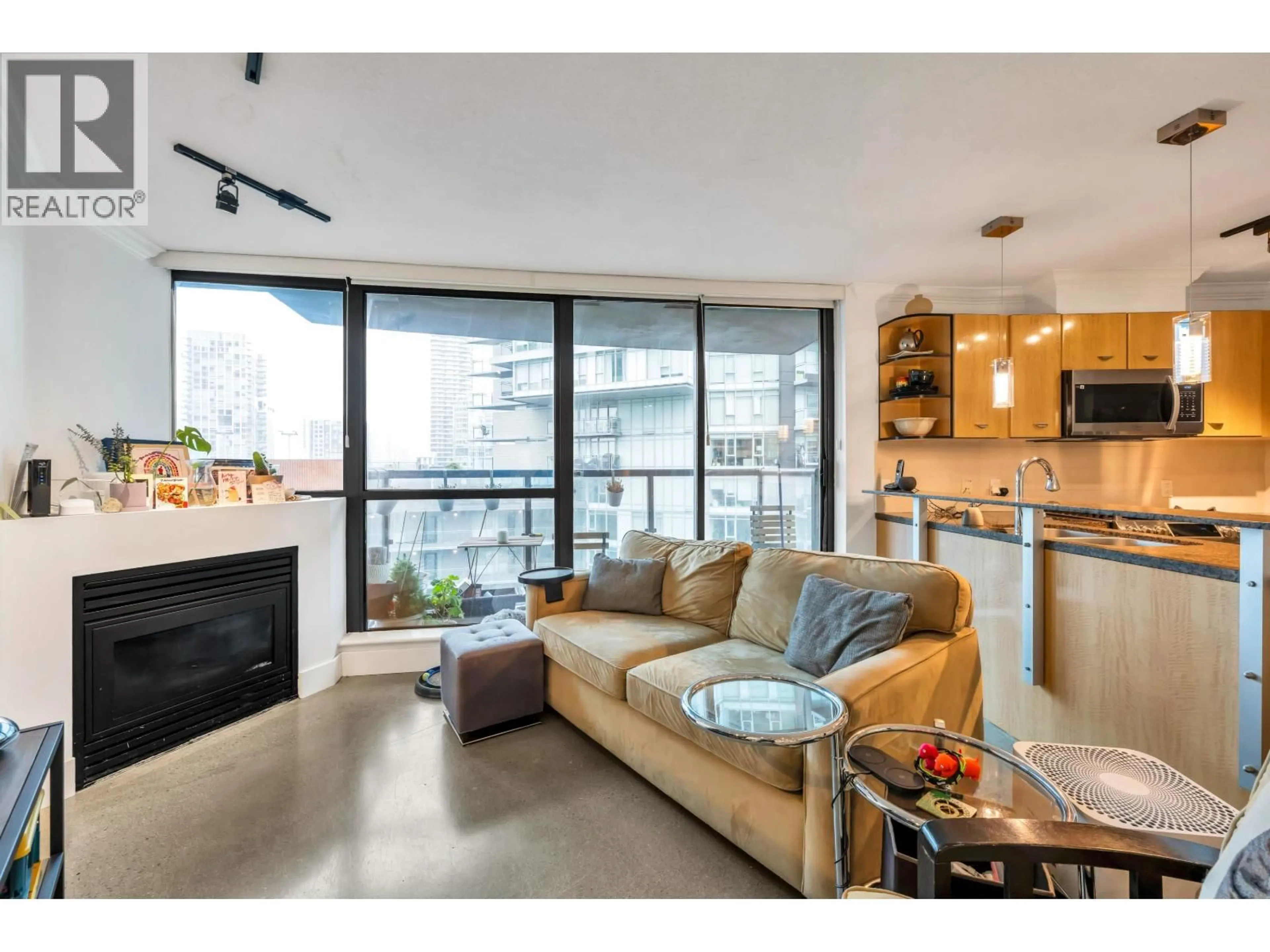 Living room with furniture, unknown for 1007 - 501 PACIFIC STREET, Vancouver British Columbia V6Z2X6