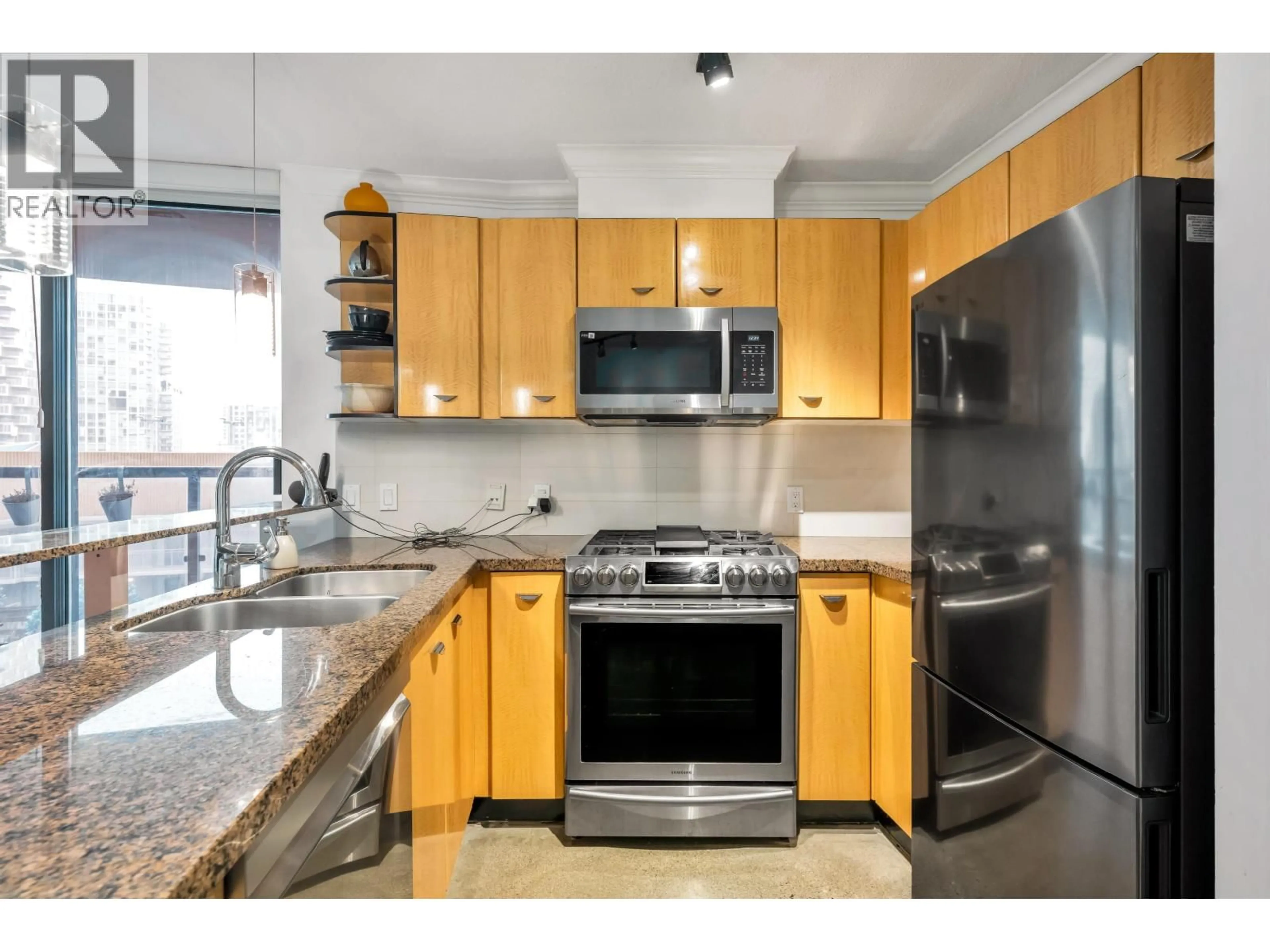 Standard kitchen, unknown for 1007 - 501 PACIFIC STREET, Vancouver British Columbia V6Z2X6