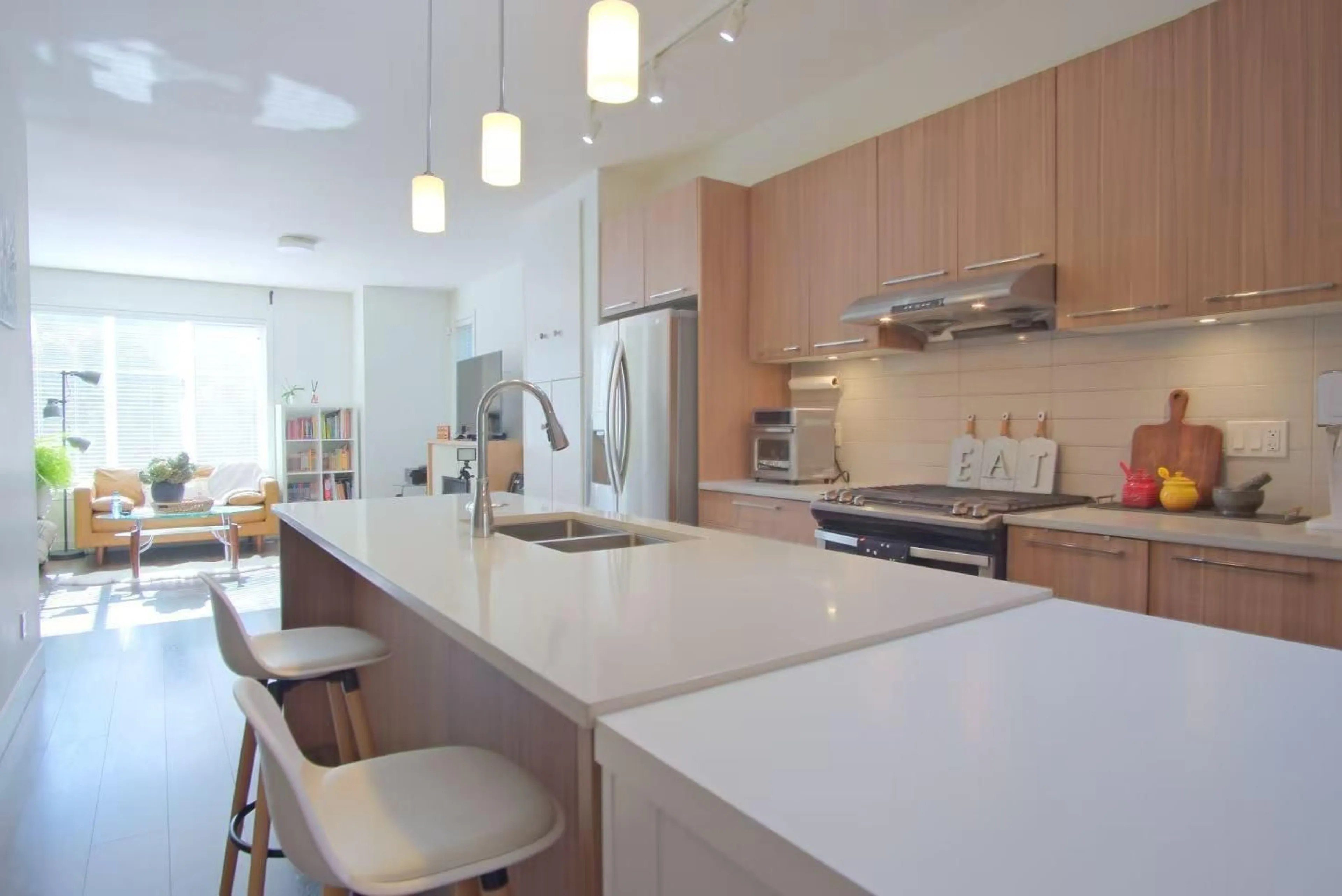 Contemporary kitchen, unknown for 16 - 8217 204B STREET, Langley British Columbia V2Y0V6