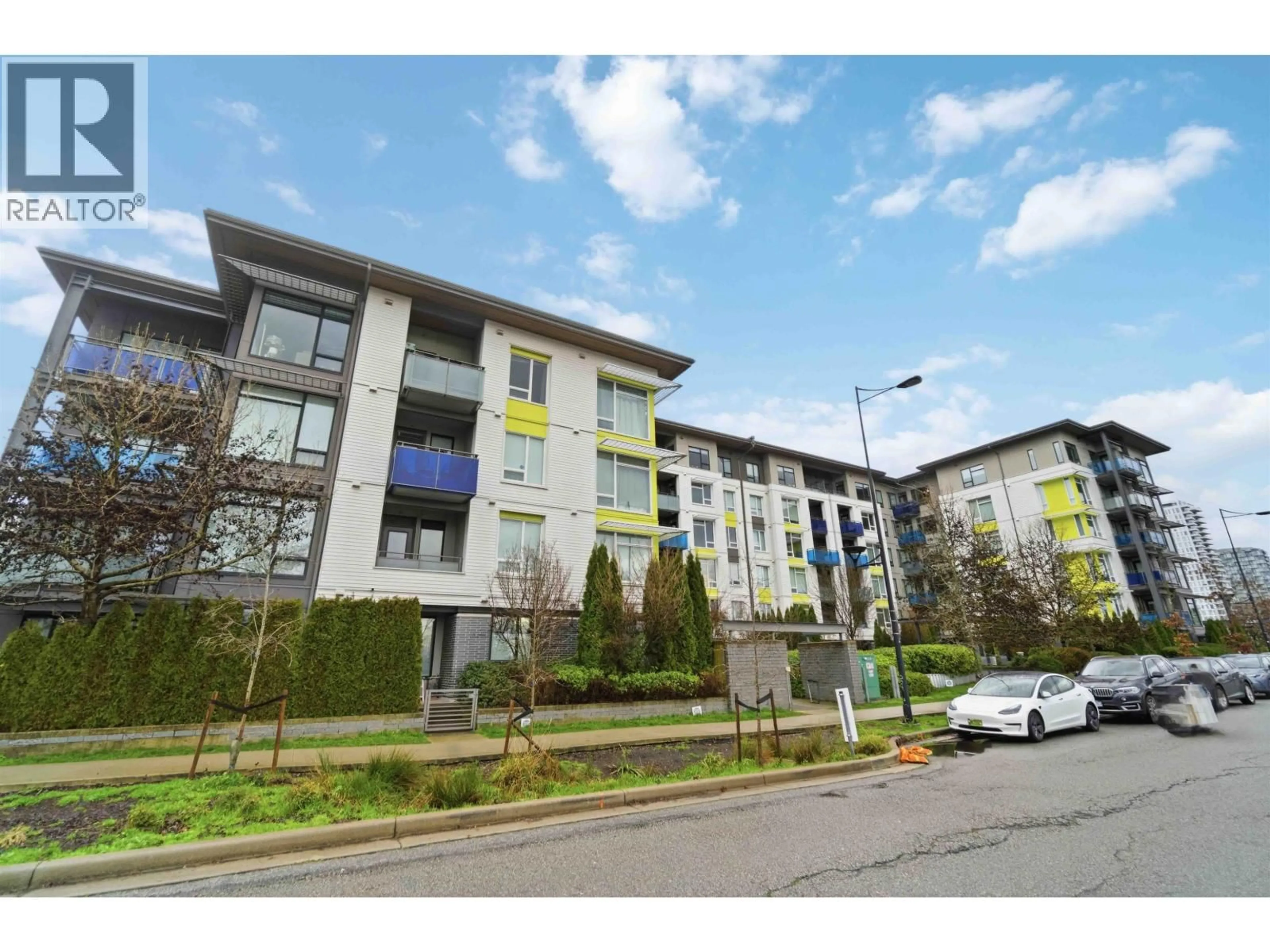 A pic from outside/outdoor area/front of a property/back of a property/a pic from drone, street for 414 - 3289 RIVERWALK AVENUE, Vancouver British Columbia V5S0G2