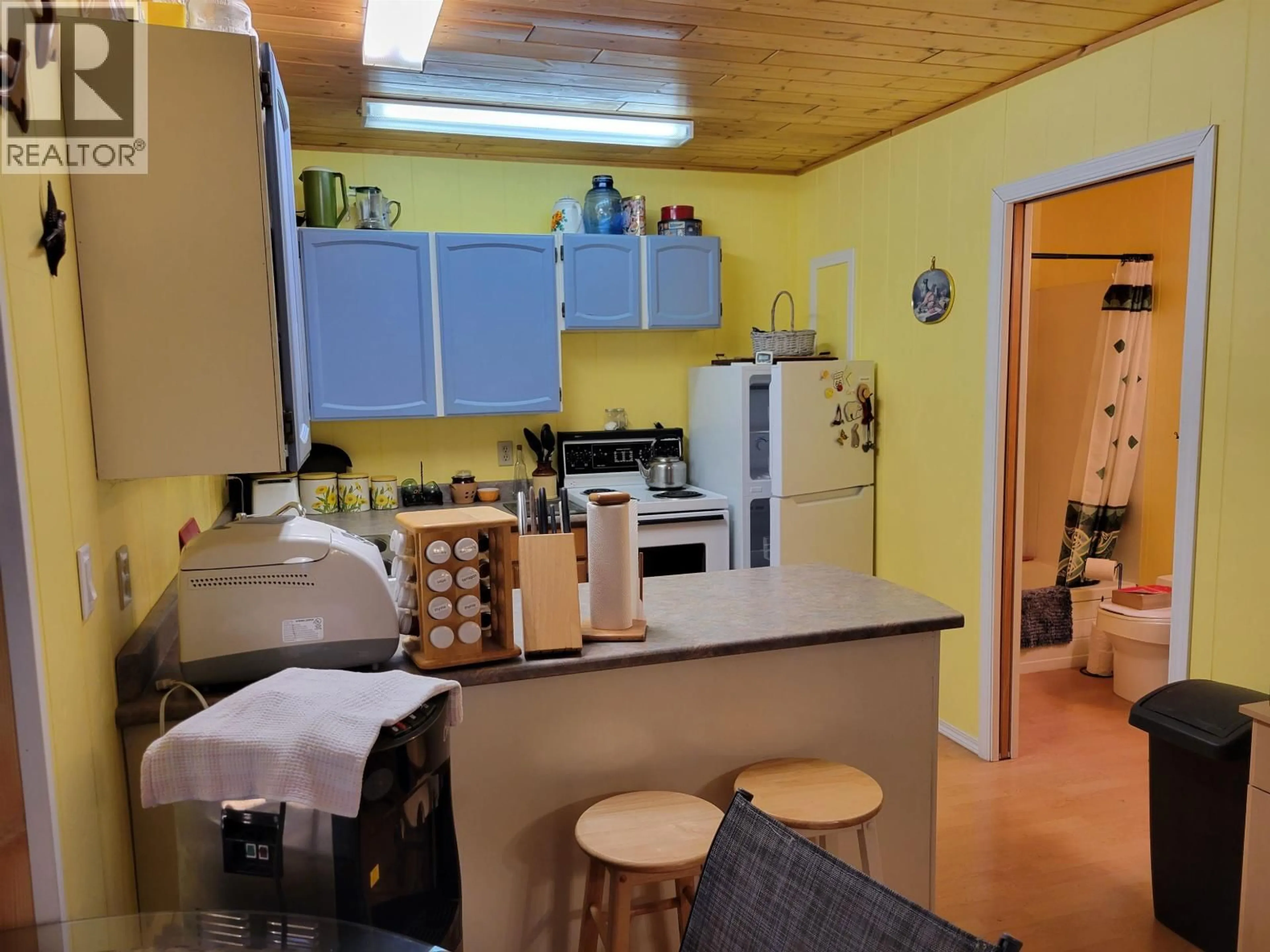 Standard kitchen, unknown for 8858 GALA BAY ROAD, Fraser Lake British Columbia V0J1S0