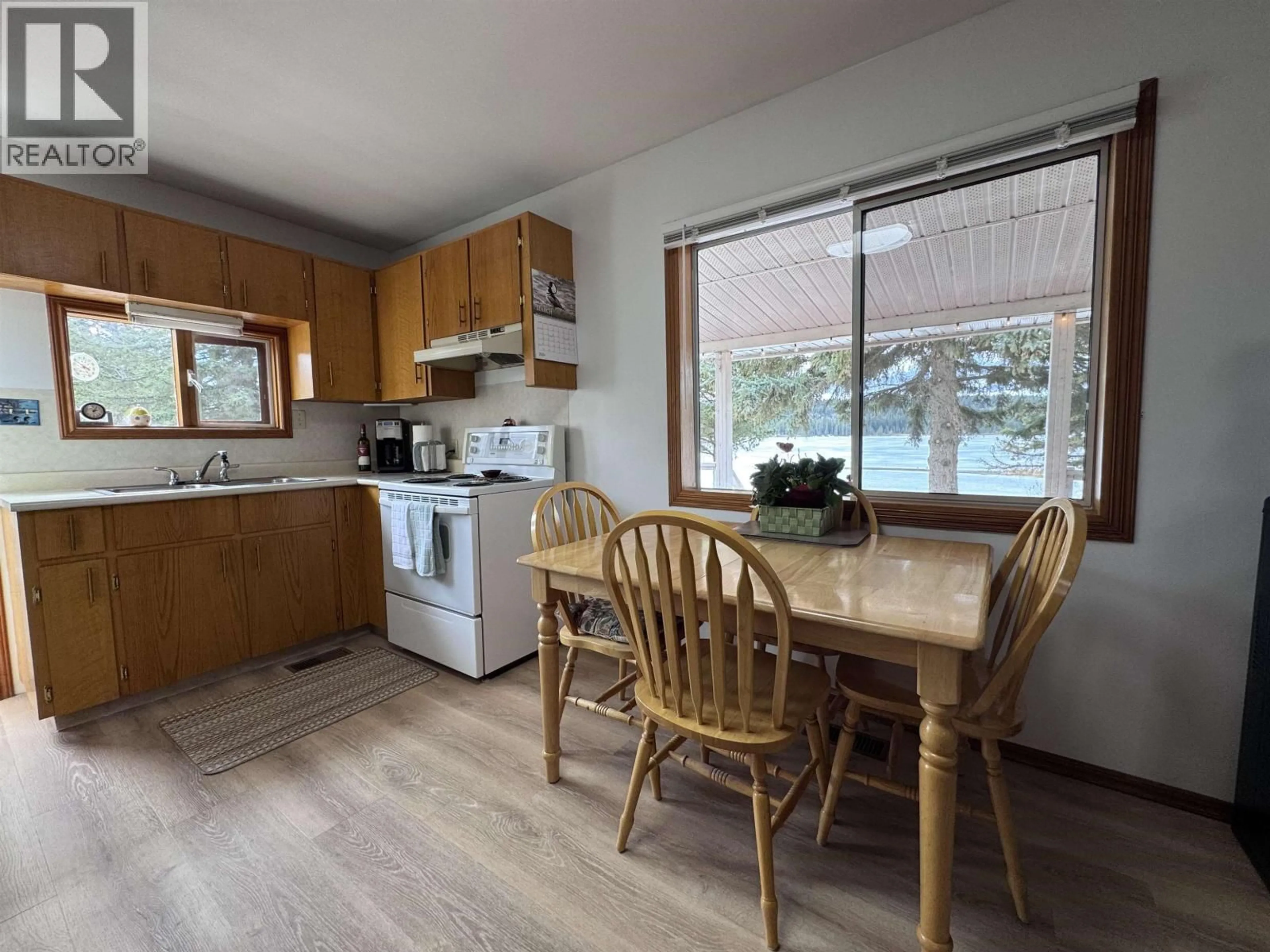 Standard kitchen, unknown for 2580 CHIMNEY LAKE ROAD, Williams Lake British Columbia V2G5J2