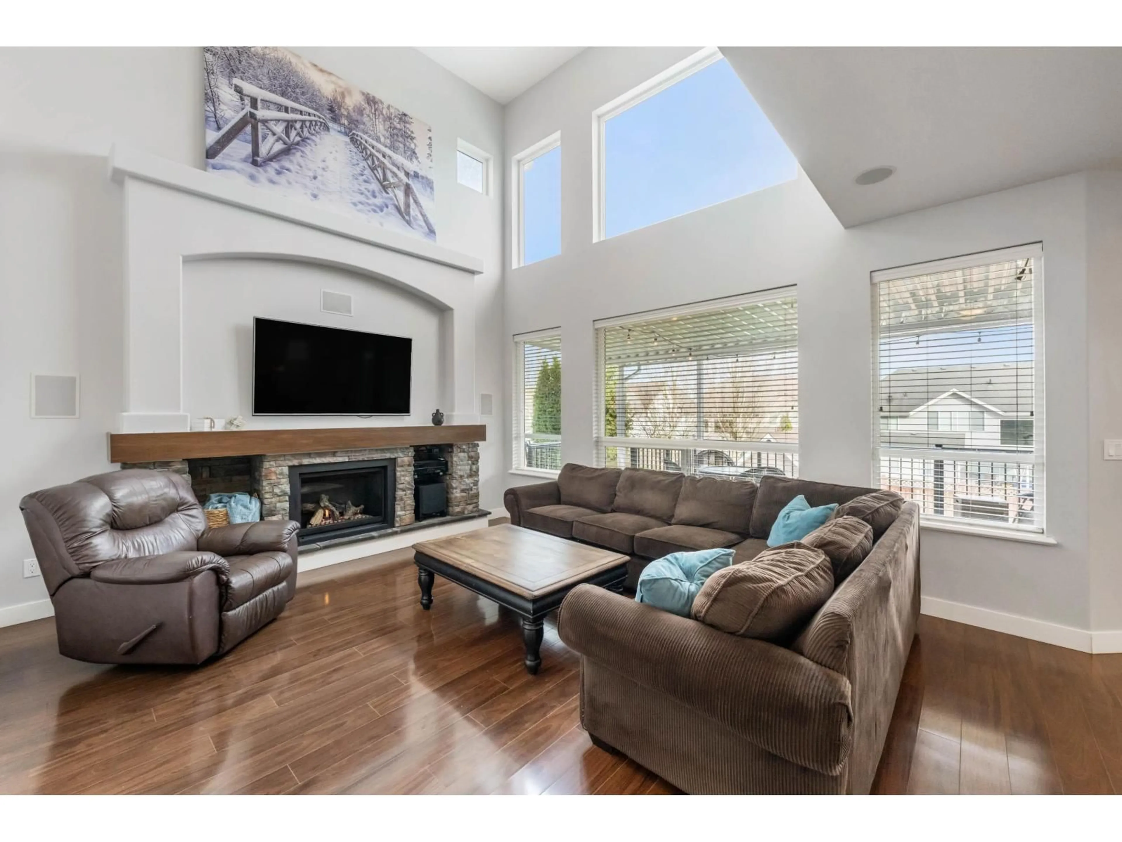 Living room with furniture, unknown for 2108 ZINFANDEL DRIVE, Abbotsford British Columbia V4X0A6