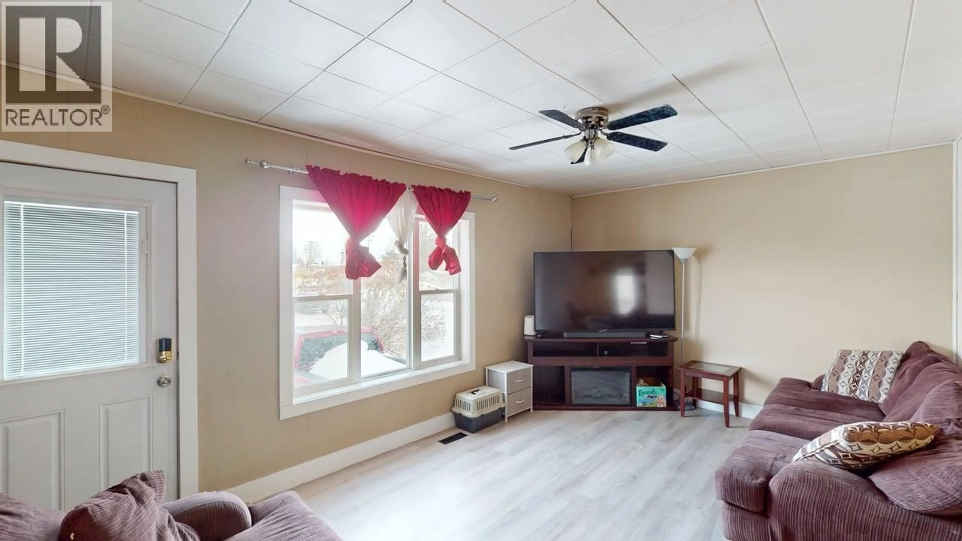 Unknown for 10407 105 AVENUE, Fort St. John British Columbia V1J2M7