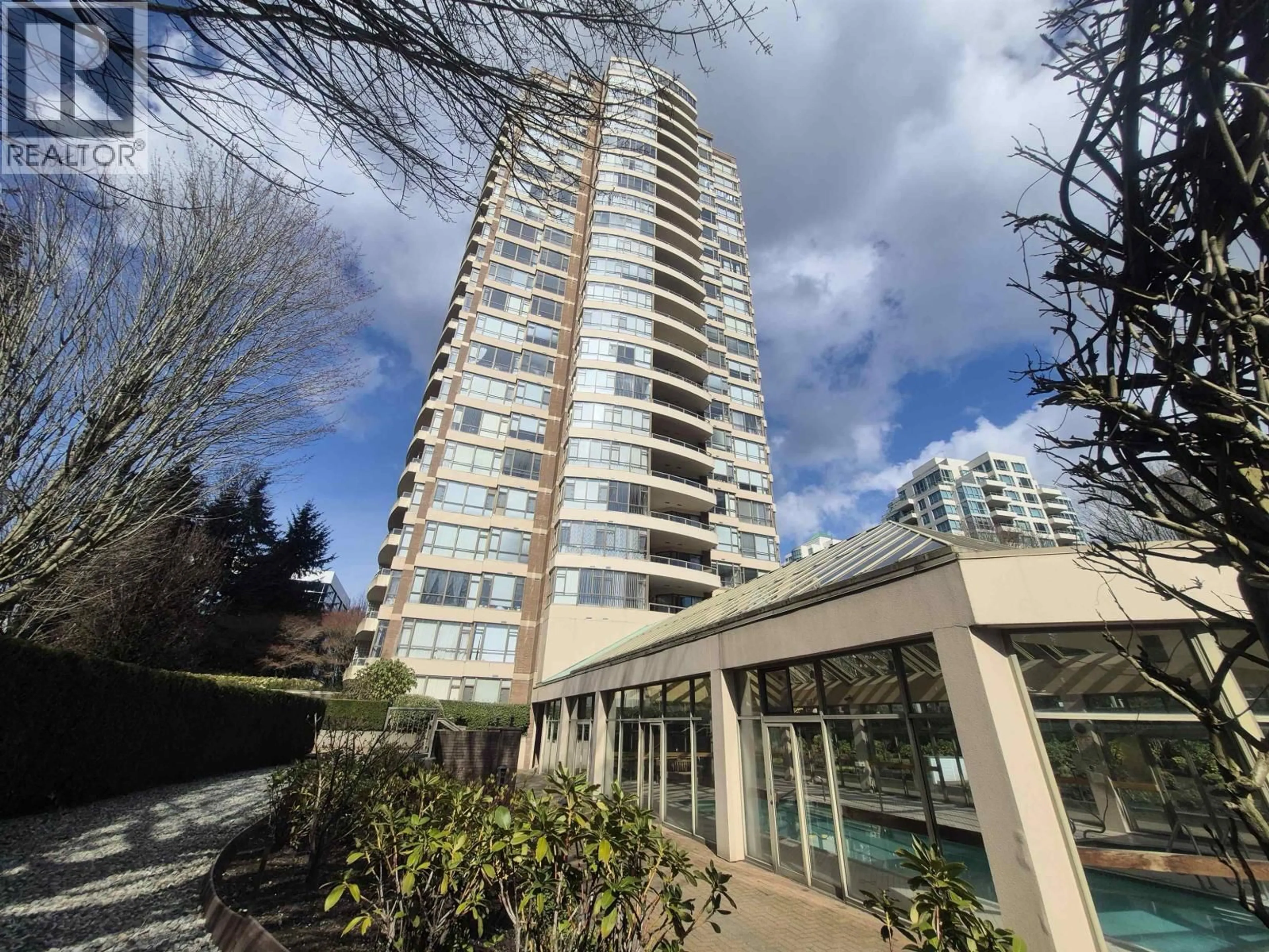 Unknown for 2002 - 5885 OLIVE AVENUE, Burnaby British Columbia V5H4N8